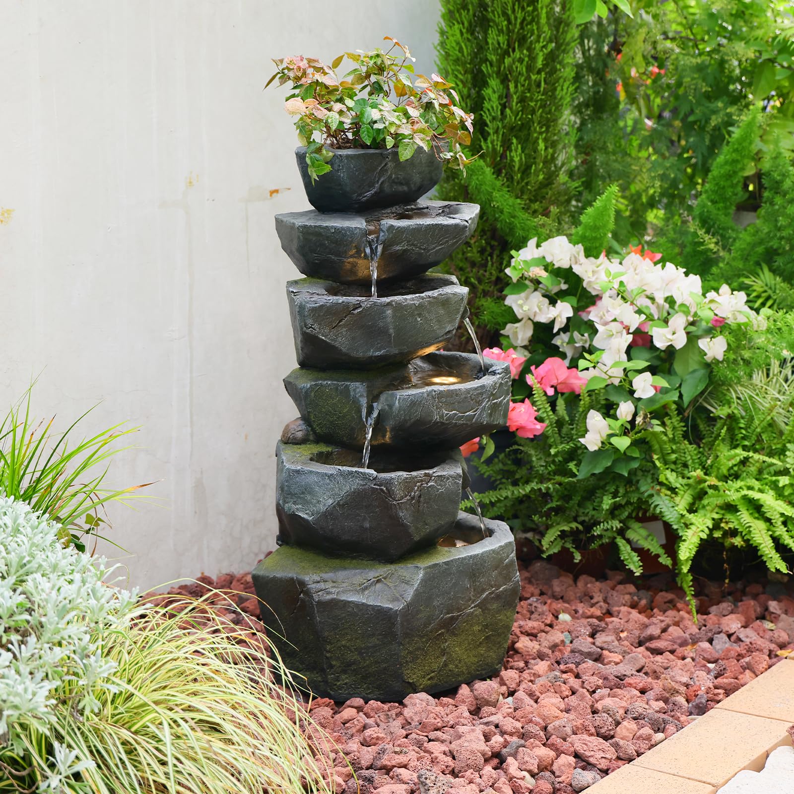 Sunlinua Gartenbrunnen aus Kunstharz in Steinoptik mit LED-Wasserfall-Design, geeignet für Terrasse, Balkon, Garten und Eingangsbereich, 34L × 22B × 70H cm | Grau