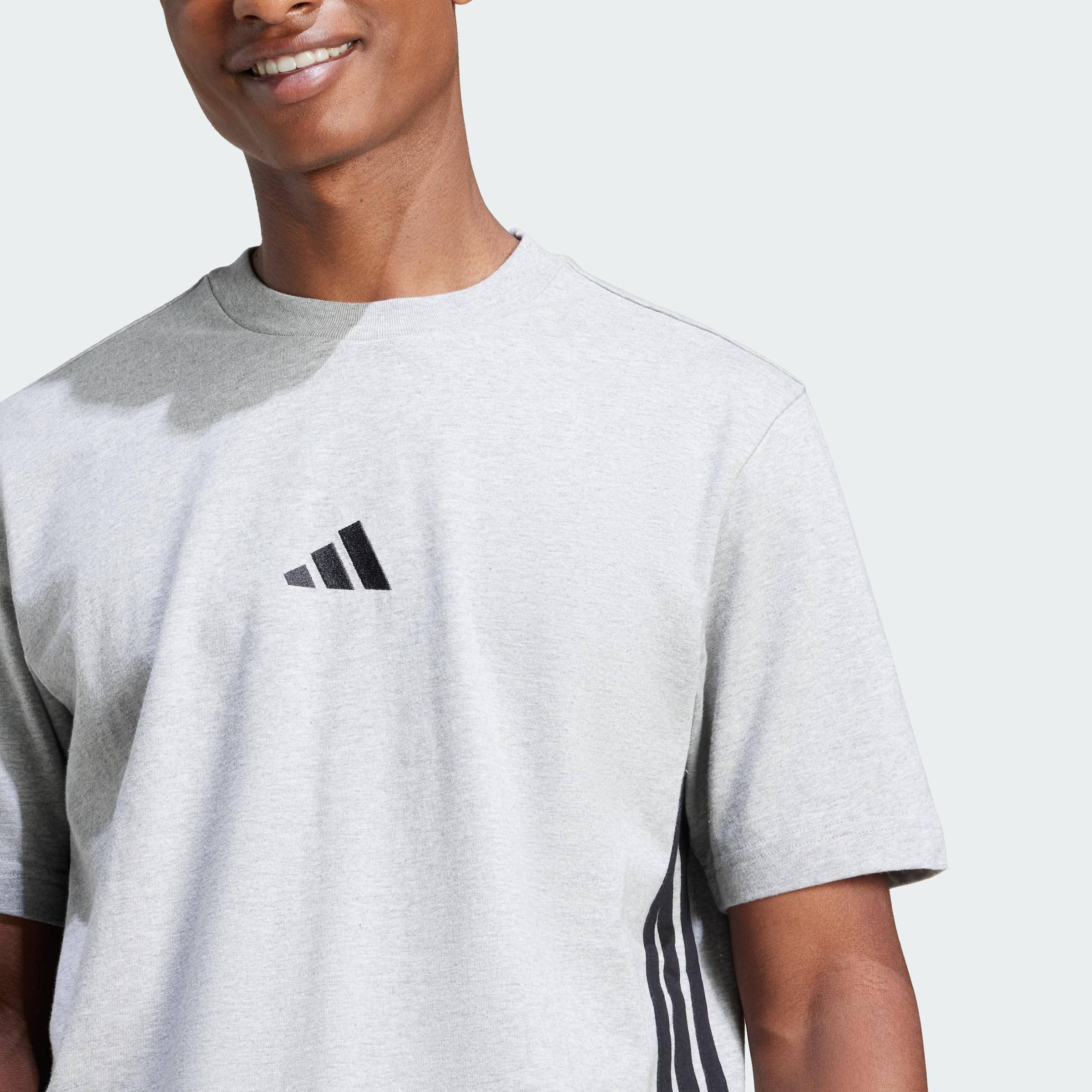 adidas Koszulka Mężczyźni Essential Three Stripes Single Jersey Tee