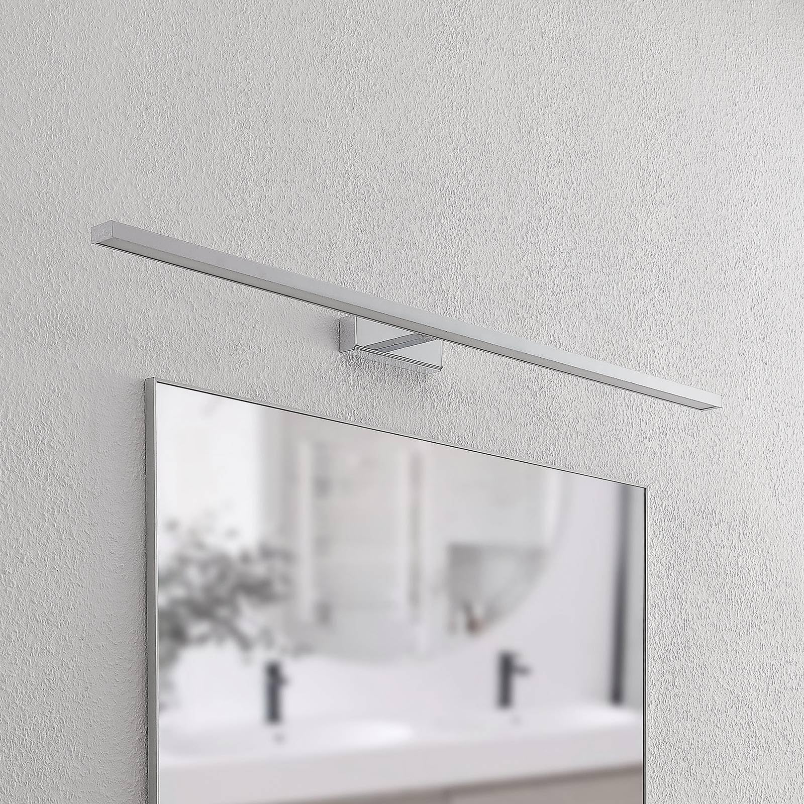 Lindby Bombillas LED aplique de pared interior en blanco, cromo, lámpara | iluminación de pared, moderno, 3000 k blanco cálido, de aluminio, luz de espejo para cuarto de baño, pasillo
