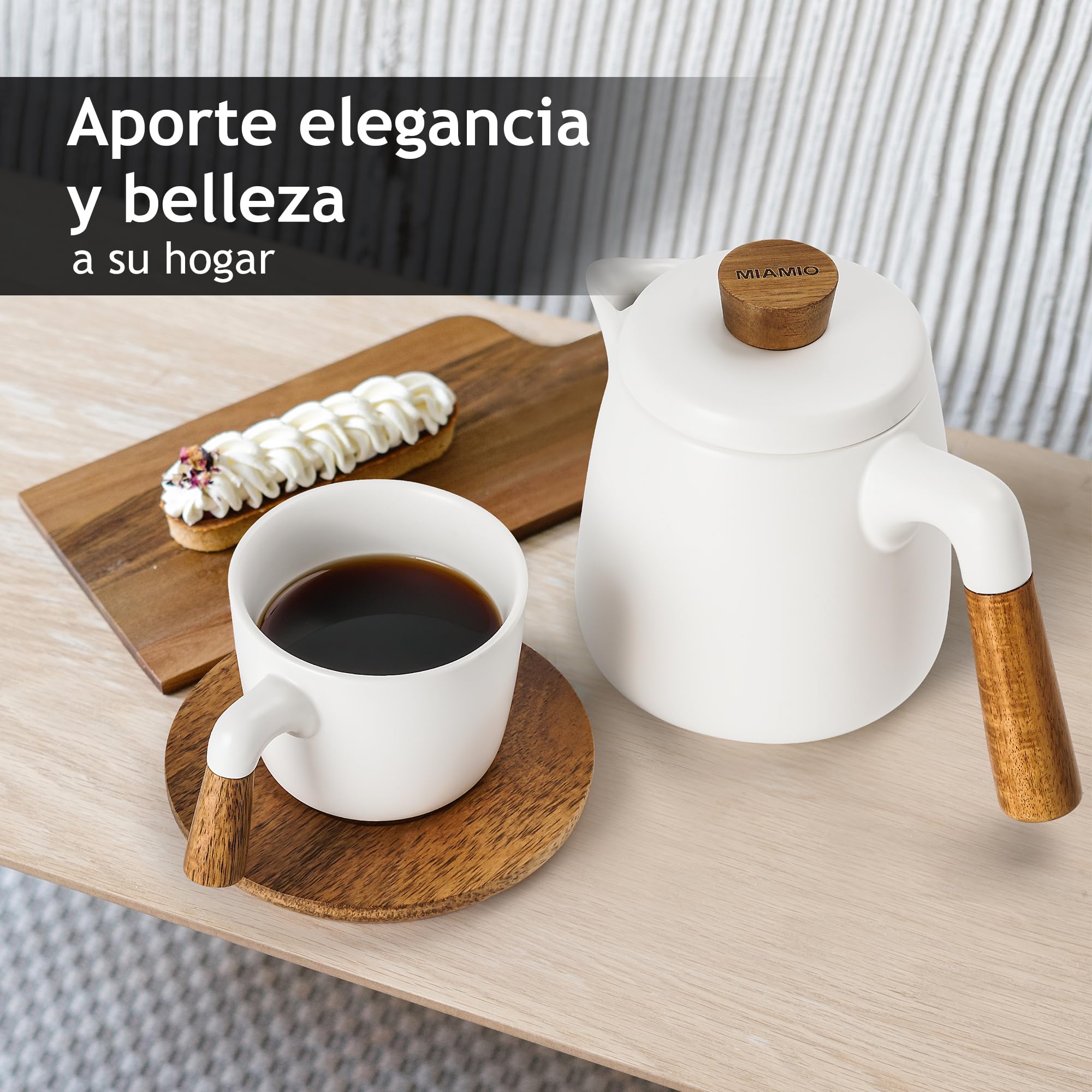 MIAMIO – Juego de tetera de cerámica de 1000 ml con infusor y tazas/colador de té, 4 tazas de té de cerámica (300 ml), platitos de bambú/asa para el hogar y el despacho (Blanco)