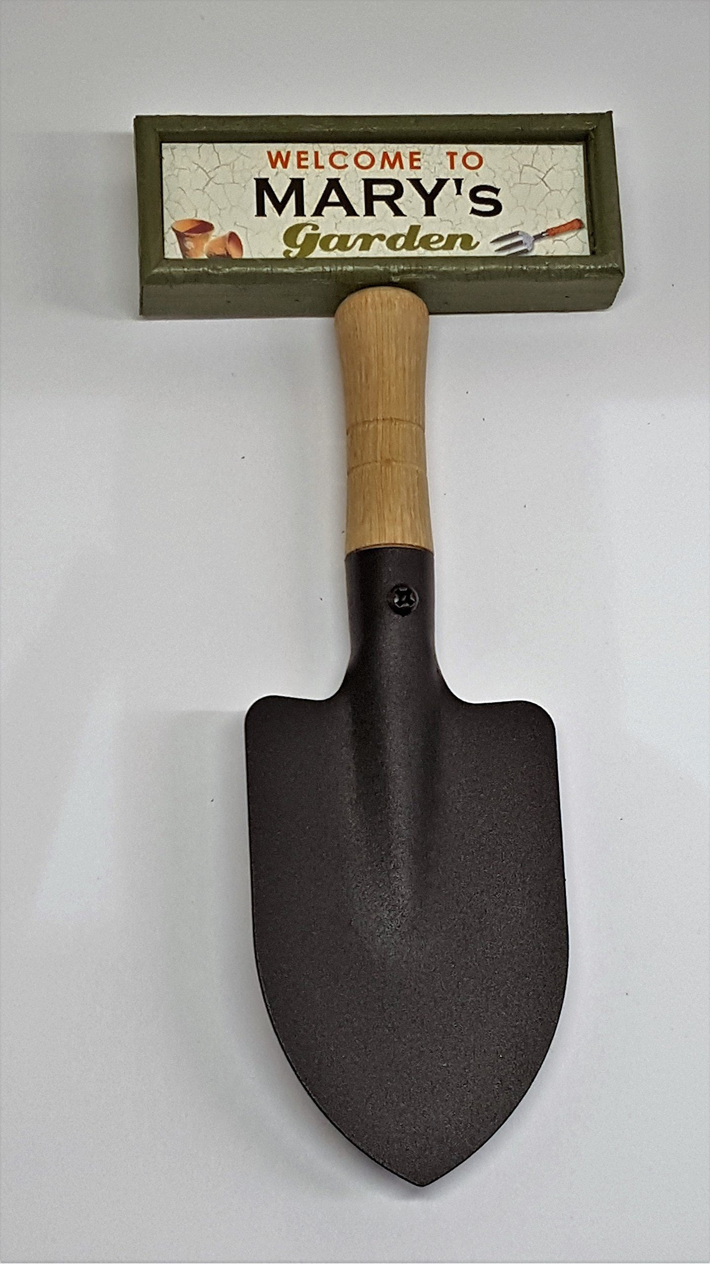 "Welcome to Mary's garden" hanging shovel sign
