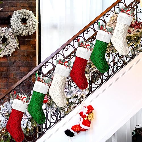 Miniatura 6 de Medias de Navidad de punto mini de 8.3 pulgadas, mini calcetines de Navidad vintage, calcetines rústicos de doble cara para colgar en la chimenea,