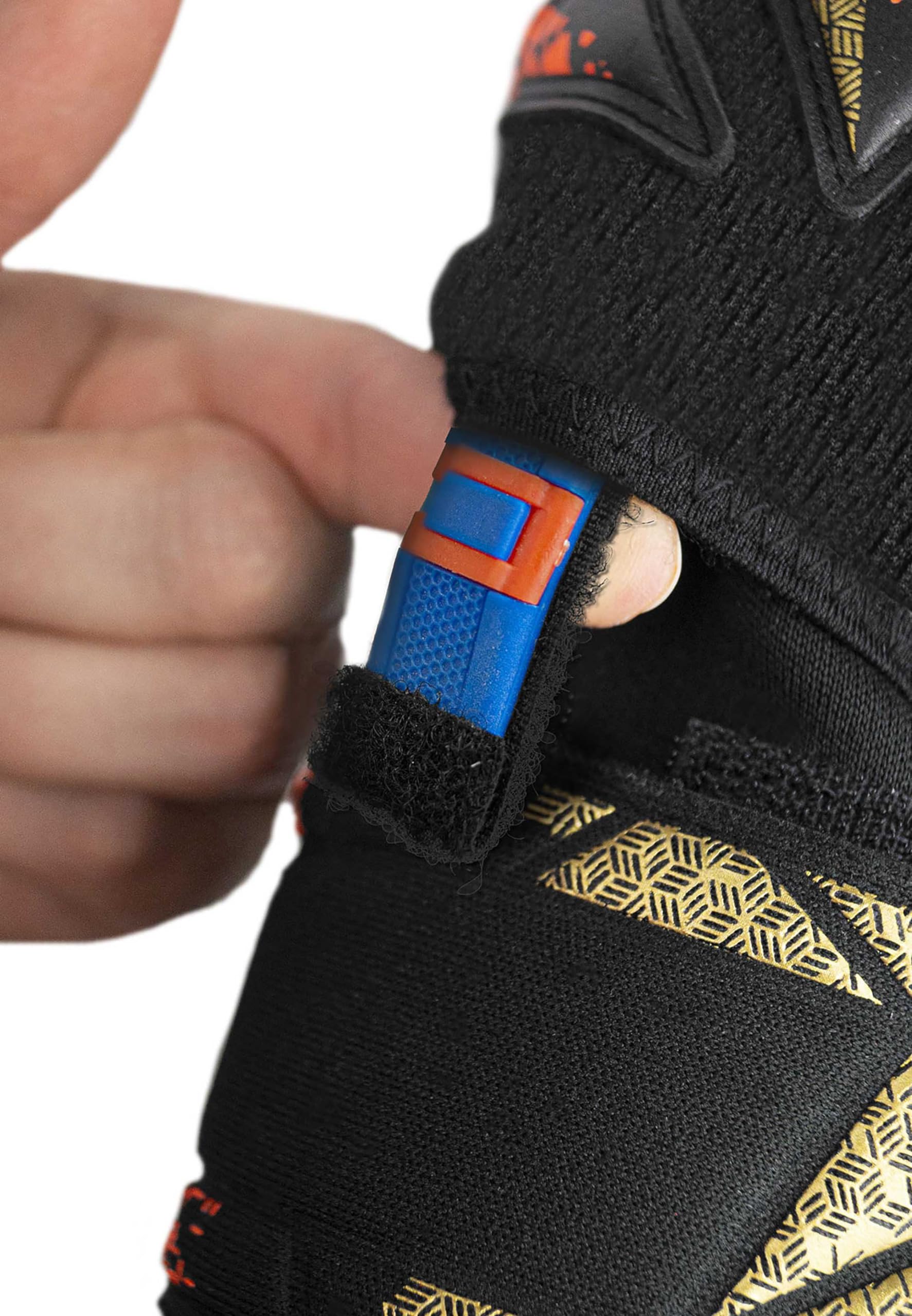 Reusch Attrakt SpeedBump Ortho-Tec rękawice bramkarskie dla dorosłych z Evolution Negative Cut optymalne do sztucznej trawy