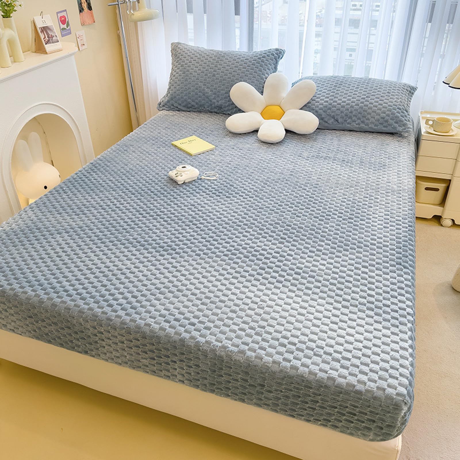 Hotel Sheets，Warm Velvet Coral Velvet Non-Slip Mattress Cover, Cartoon Animation Printed Bedspread for Boys and Girls Bedrooms,Blue Grey,180cmx200cm (1pcs)