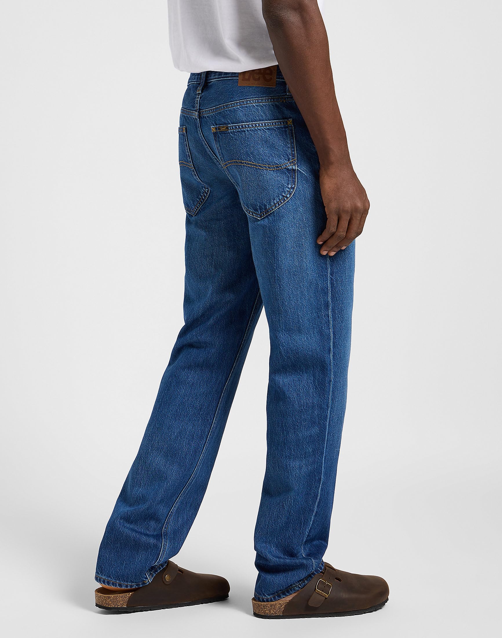 LEE Men's Modern Series Relaxed-fit Bootcut Jean Jeans