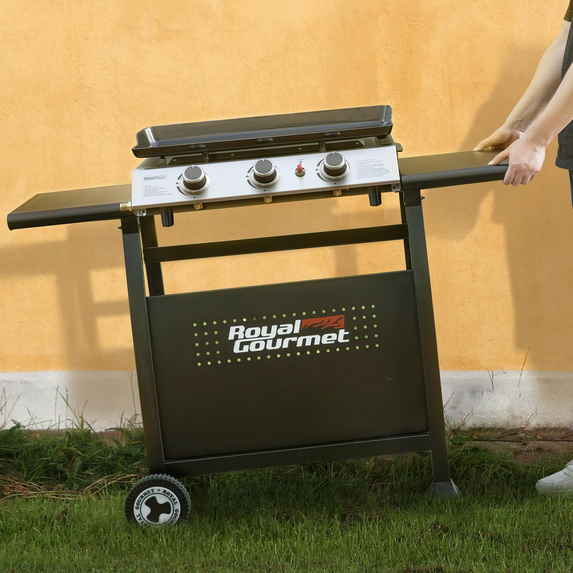Royal Gourmet Plancha Gaz sur Chariot, 3 Brûleurs Puissance 7.5 kW, Plaque Amovible de Surface Cuisson 62,0 x 35,5 cm, Avec 2 Tablettes et 2 Roues, Portable pour Jardin et l' Extérieur, Noir