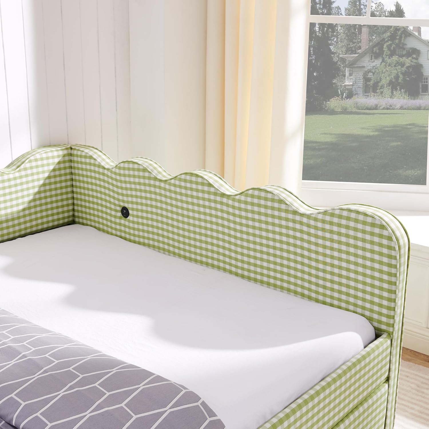 Queen Size Upholstery Daybed with 2 Storage Drawers and USB, Gingham Daybed Queen Size Day Bed for Bedroom Living Room Guest Room, No Box Spring Required, Green