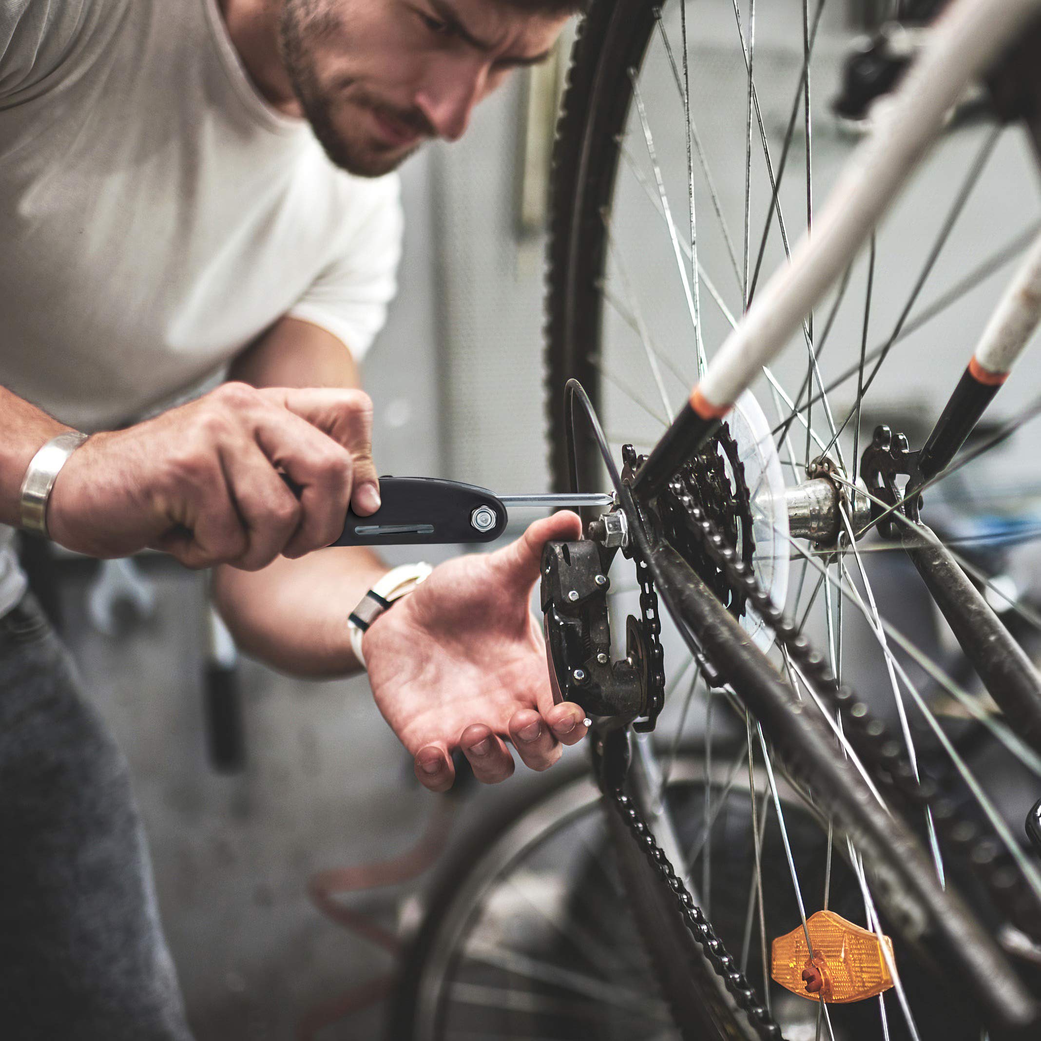 Station De Réparation De Vélos En Acier Inoxydable   KVS BRS 1 0P
