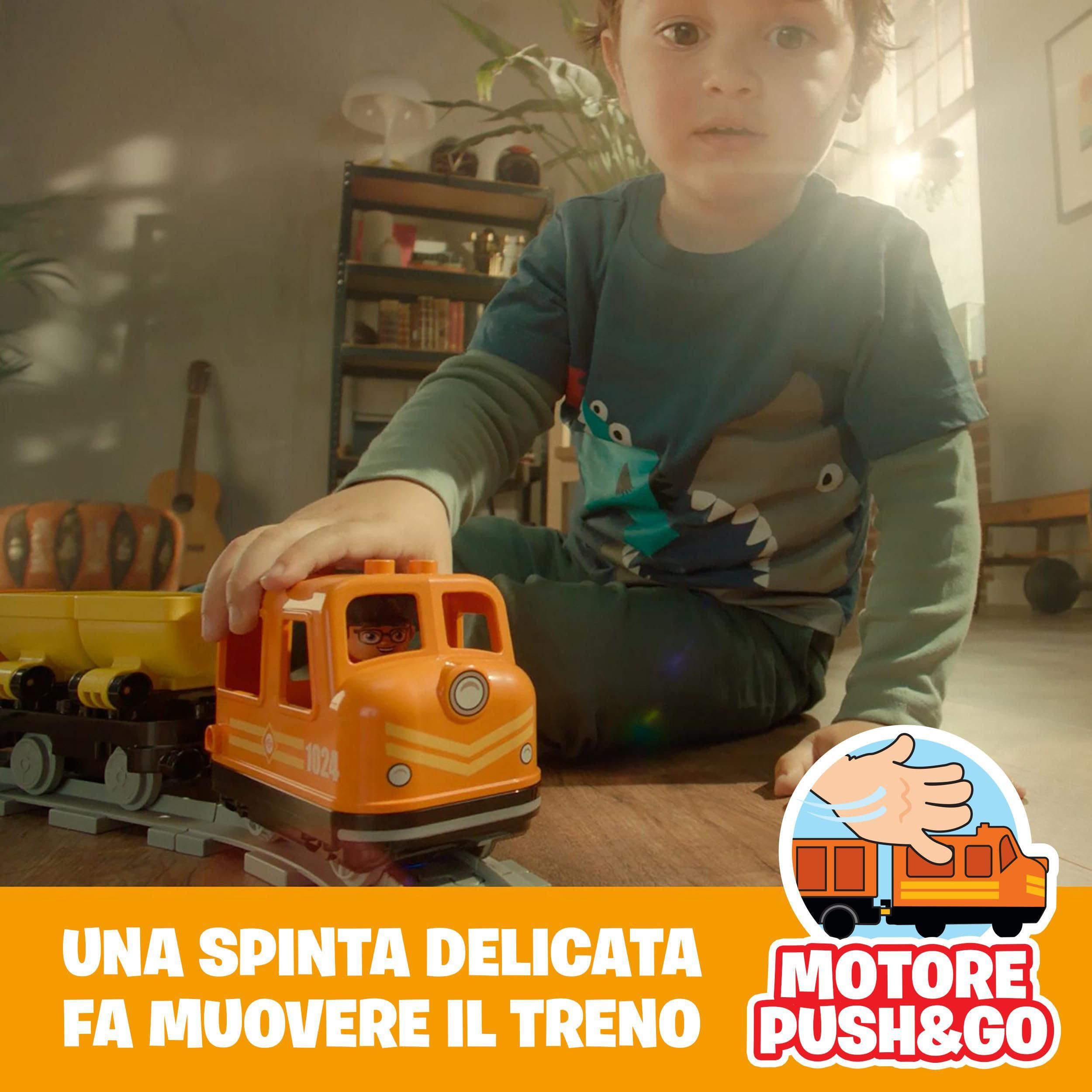 LEGO DUPLO Il Grande Treno Merci, Set Push & Go, Luci e Suoni, Costruzioni Creative con Binari, Nave e Gru Giocattolo, Giochi per Bambini e Bambine da 2 a 5 Anni, Idee Regalo di Compleanno 10875