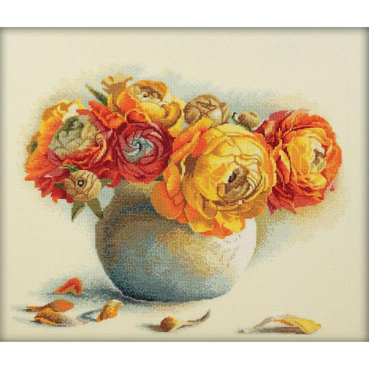 RTO RTM 204 Kit Contado Patrón de Punto de Cruz Ranunculus Jarrón 38 x 44 cm