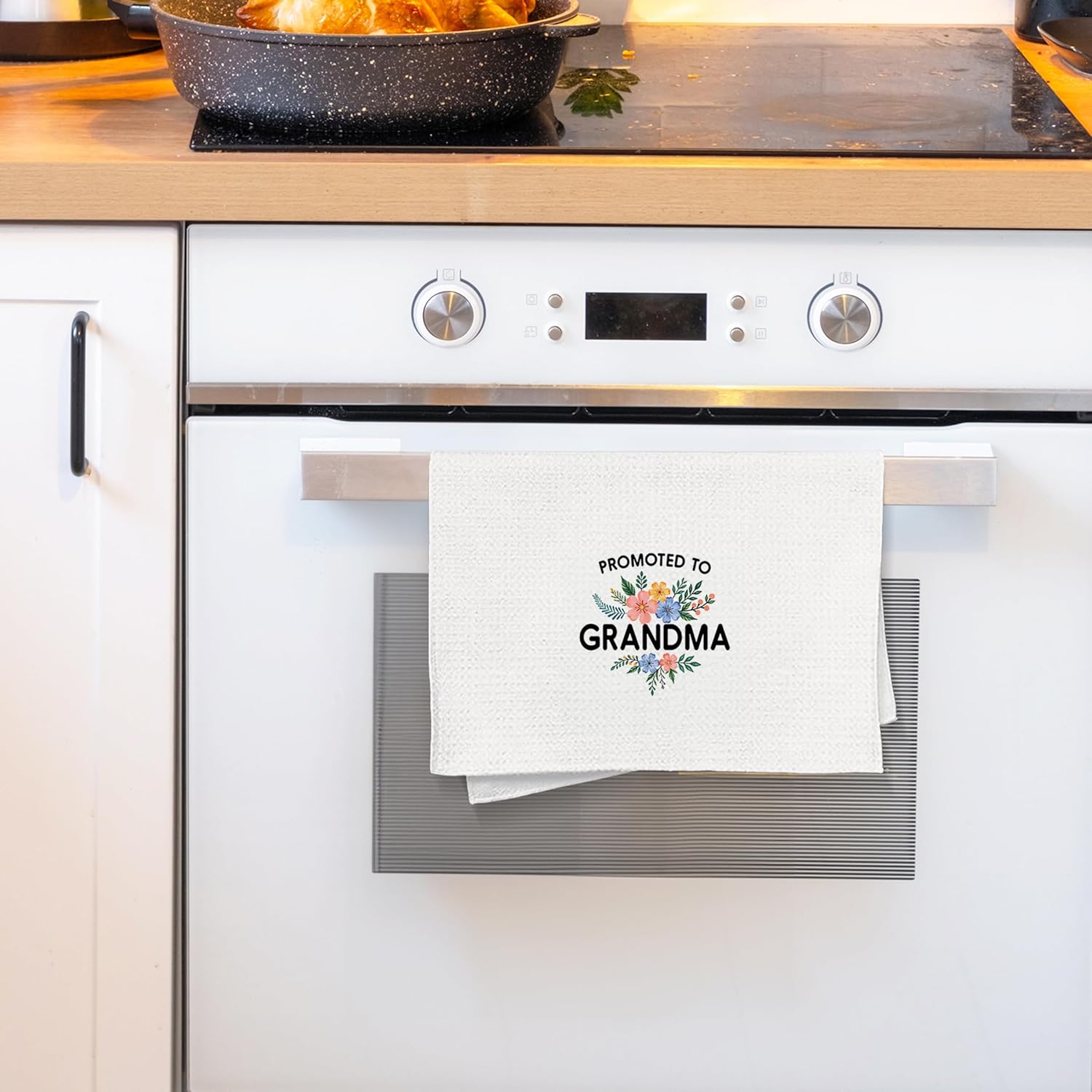 Promoted to Grandma Kitchen Towels, Pregnancy Announcement for Grandma Hand Towels for Bathroom Kitchen Decorative, Grandmother to Be Gifts Dish Tea Towels Drying Cloth, 16x24 Inch - Image 5