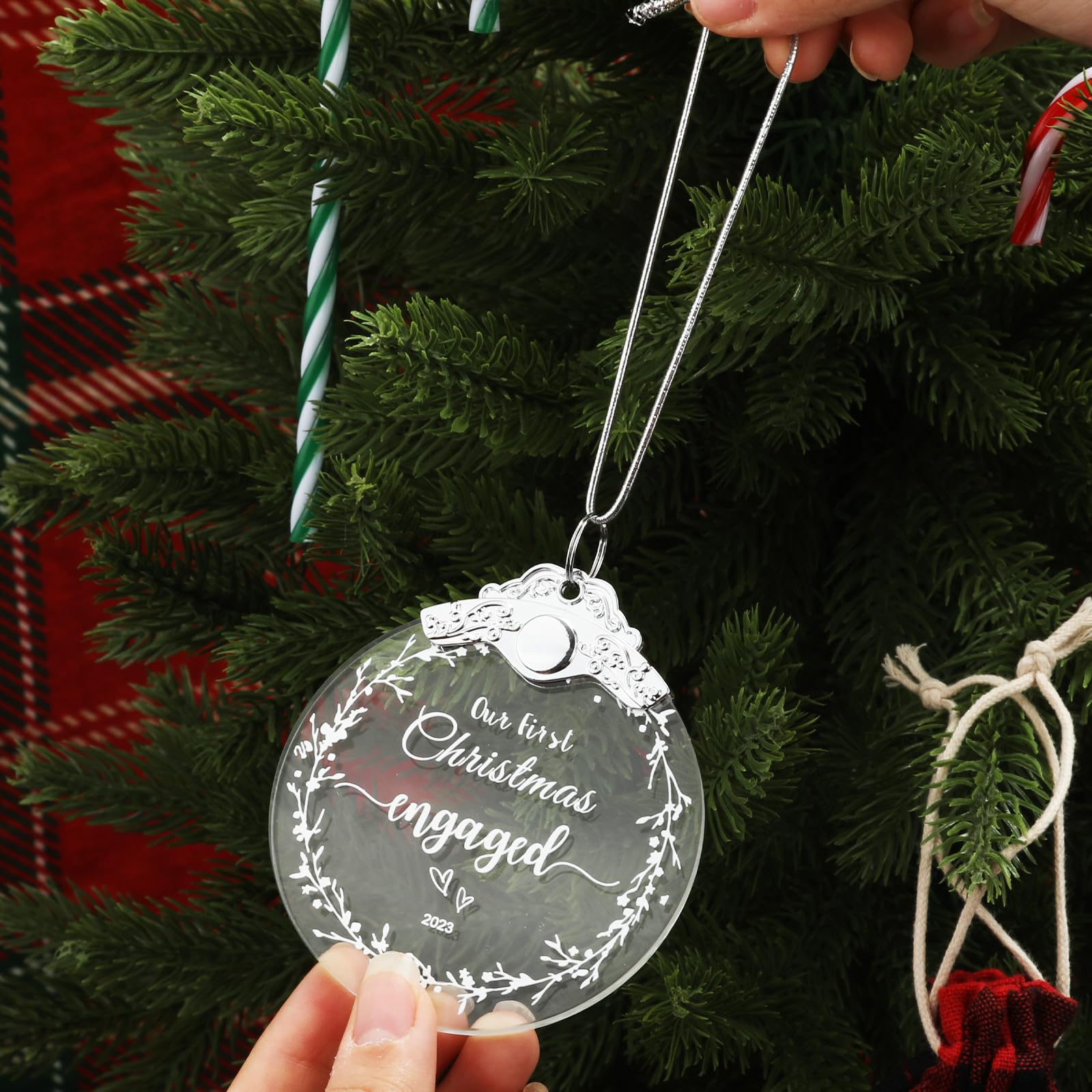 Bellissime campane in metallo stampate con aereo e albero di Natale, decorazione personalizzata per Natale, può essere utilizzata come decorazione per feste di vacanza