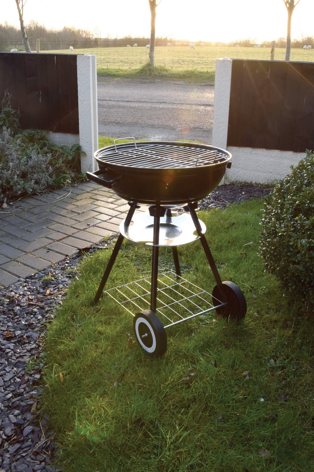 MP Essentials Portable Charcoal Trolley 17" Kettle Barbecue BBQ Outdoor Grill with Wheels