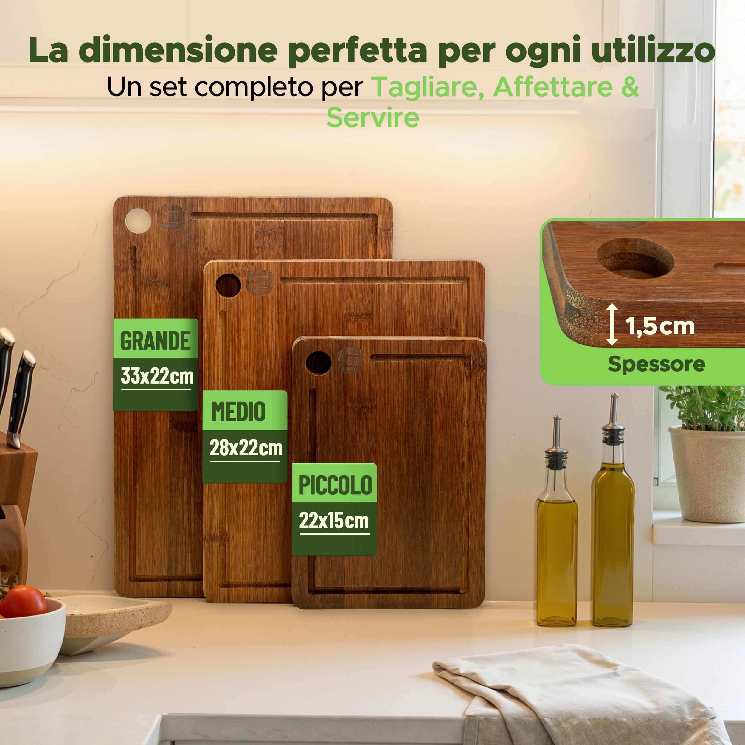 naturlik Set 3 Taglieri Bambù Carbonizzato con Scanalatura | Tagliere Legno per Carne, Salumi e Formaggi | Tagliere da Portata | Pre-Oliato, Senza BPA, Ecologico | 3 Misure: 33×22/28×22/22×15 cm