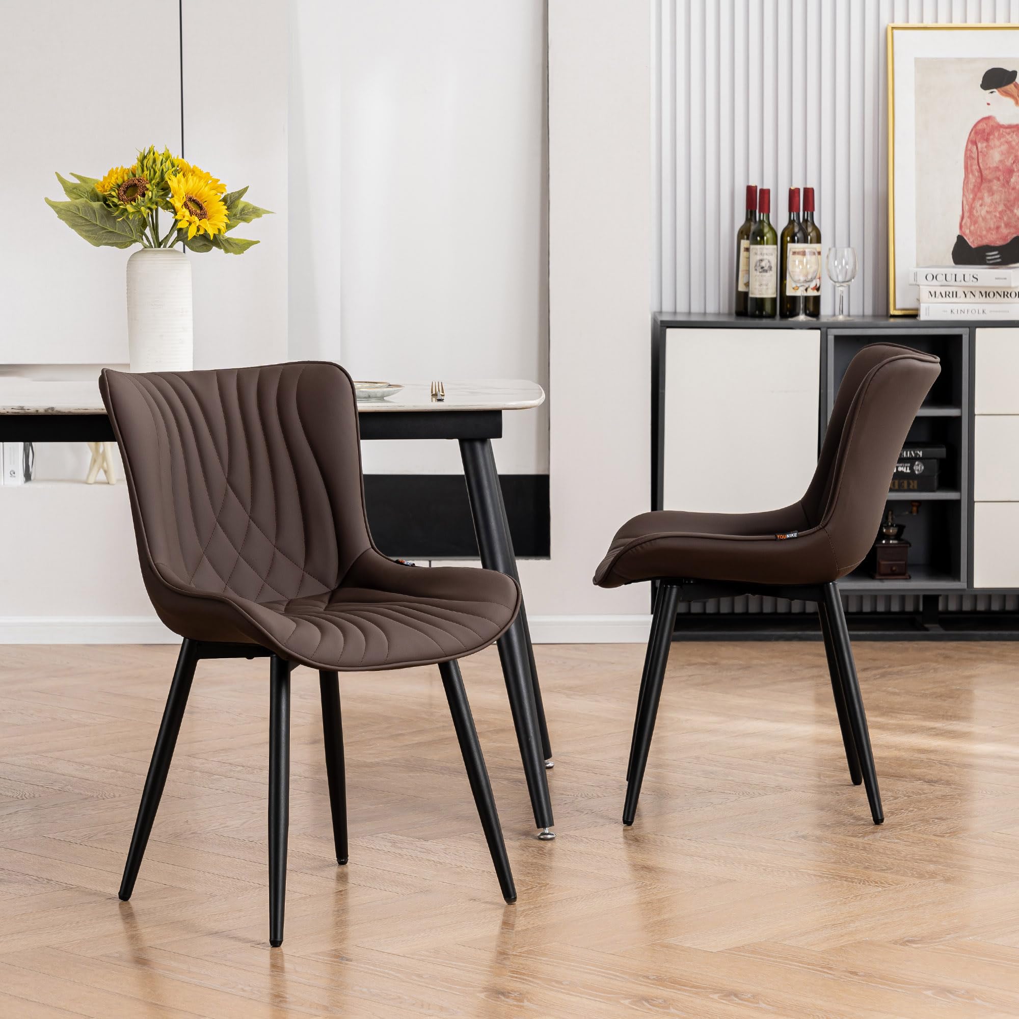 Kidol&Shellder - Juego de 2 sillas de comedor tapizadas de piel sintética moderna de mediados de siglo con respaldo, ergonómicas sin brazos y sillas de sala de estar con patas de metal 9