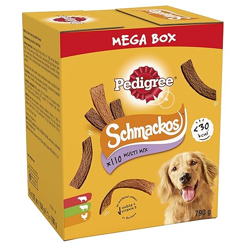 Pedigree Schmackos Mega Pack 110/112 Strips Snacks, Dog Treat Multipack with Beef, Lamb and Poultry Flavours - Multi Mix - 790 g (Pack of 1)