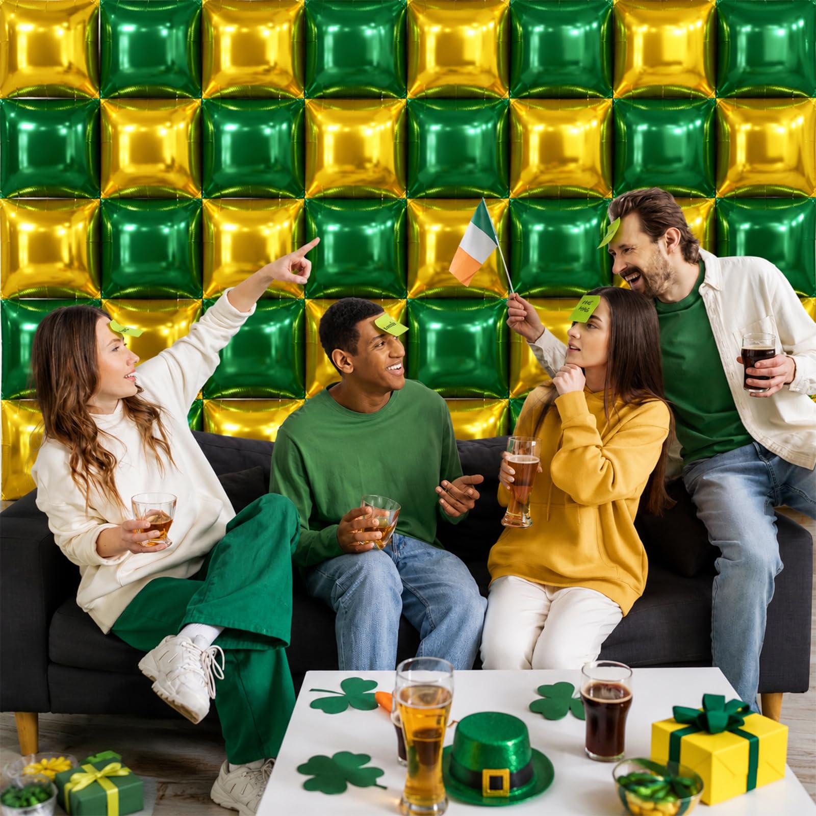 NISOCY 48 palloncini natalizi quadrati in lamina verde oro sfondo da parete doppio lato verde scuro oro palloncini arco kit per compleanno, Capodanno, laurea, festa di San Patrizio, decorazioni per