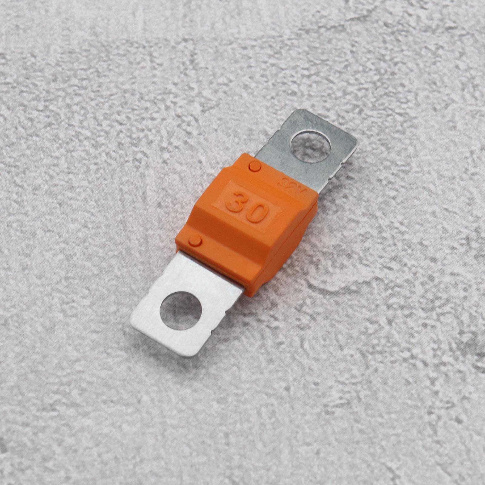 EMSea 2pcs Porte-fusibles Midi Et 2pcs Fusibles Midi 40Amp Remplcacement Pour Voitures Camions Véhicules De Construction Machines Agricoles Bus Caravanes