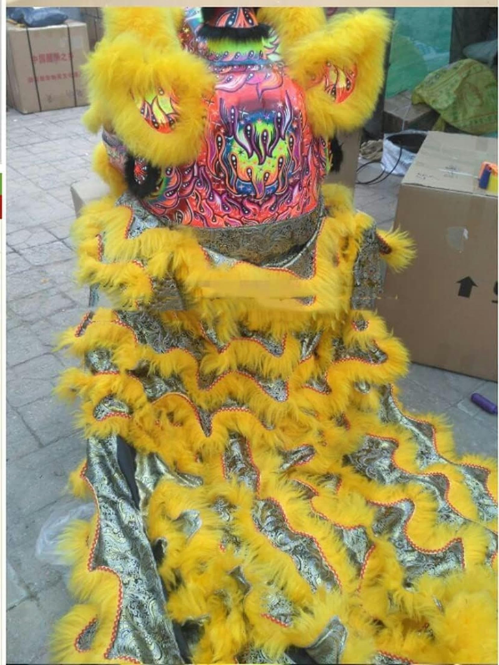 Głowa tańca lwa chińskiego Tradycyjna sztuka ludowa z jedwabiu na występy festiwalowe