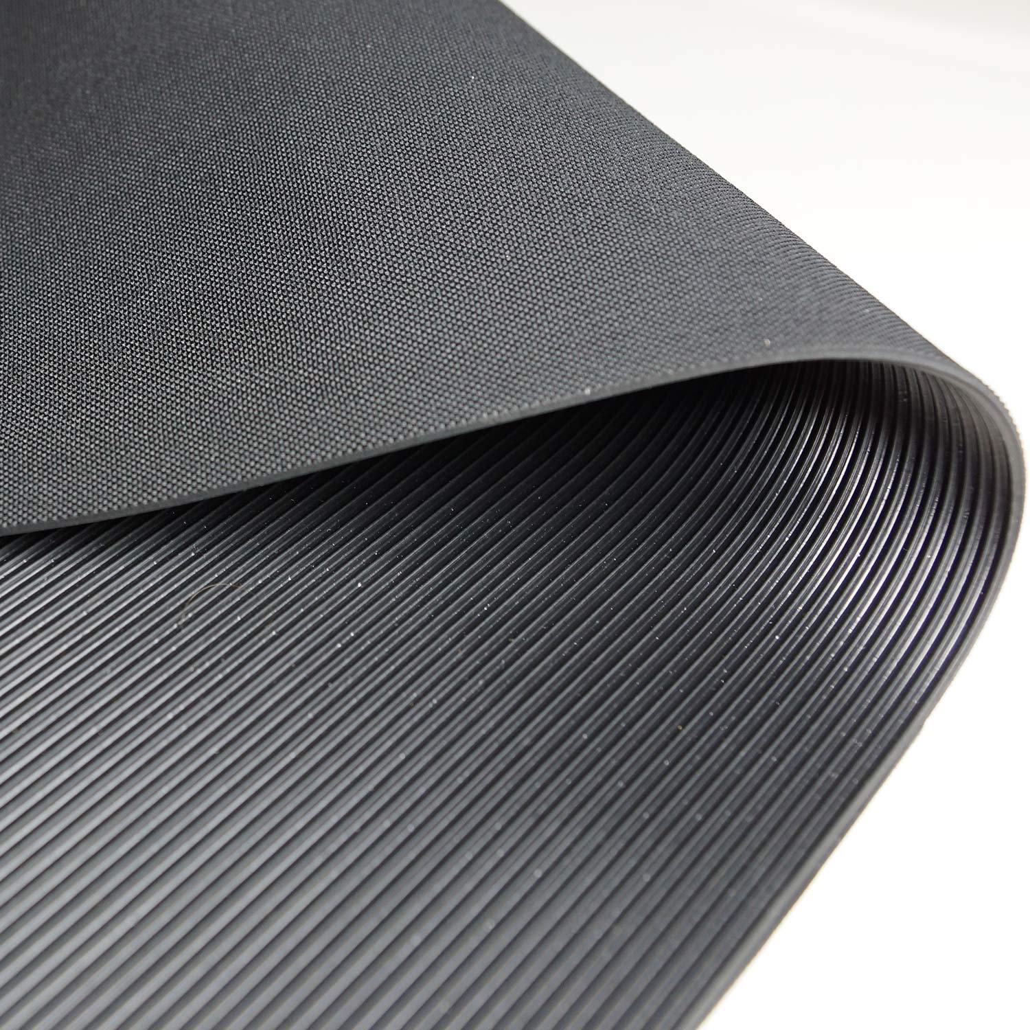 3m² Feinriefenmatte Premium 1,2 x 2,50m, weniger Gummigeruch, Stärke: 3mm, Schwarz