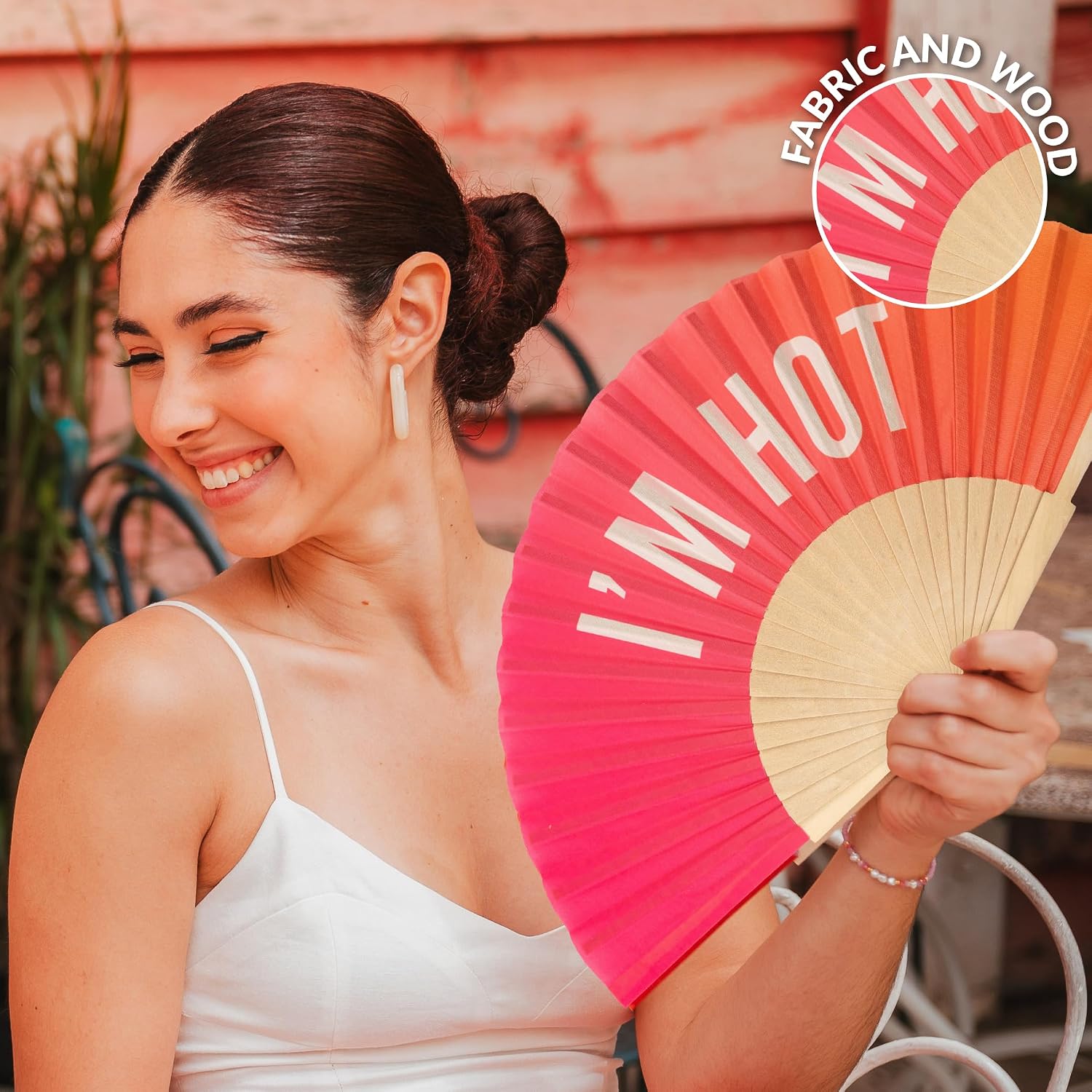 Fisura – Original Gradient Folding Fan with Message “I'm h*t”. Wooden Handheld Fan for Women with Hanger. Accessory for Weddings, Parties, Birthdays, Festivals and Creative Gift Ideas. image 4