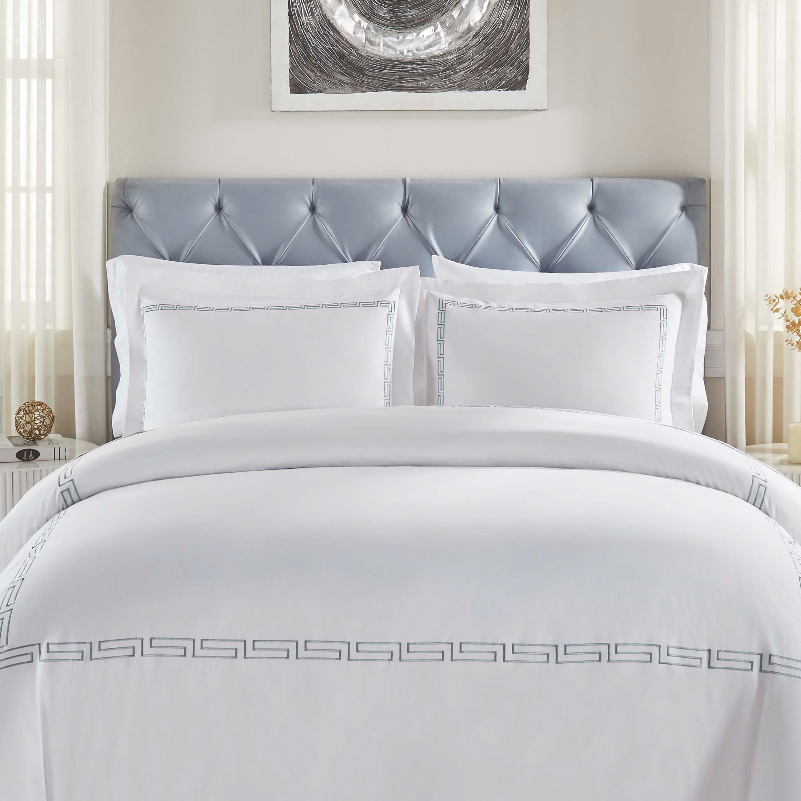 Parure de couette brodée en coton doux avec motif clé grecque chic pour lit double