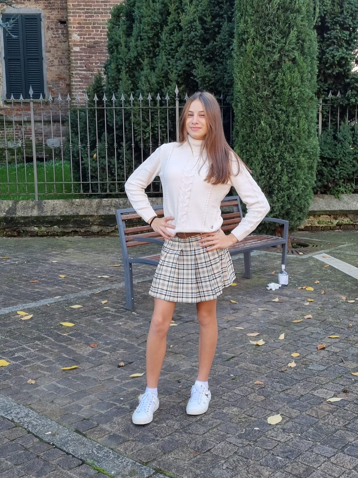 GUESS Gonna Modello Kilt a Pieghe per Ragazza 12 Anni - Color Beige