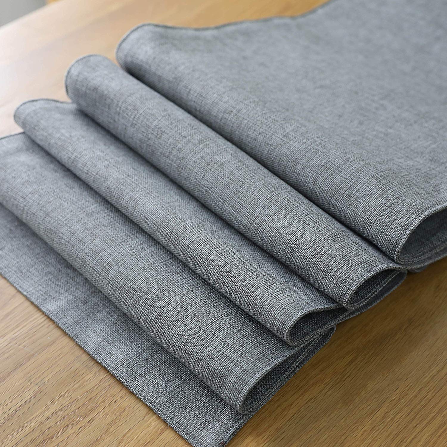 Amazon｜Khooti両面ウォッシャブルポリジュートテーブルランナー耐熱