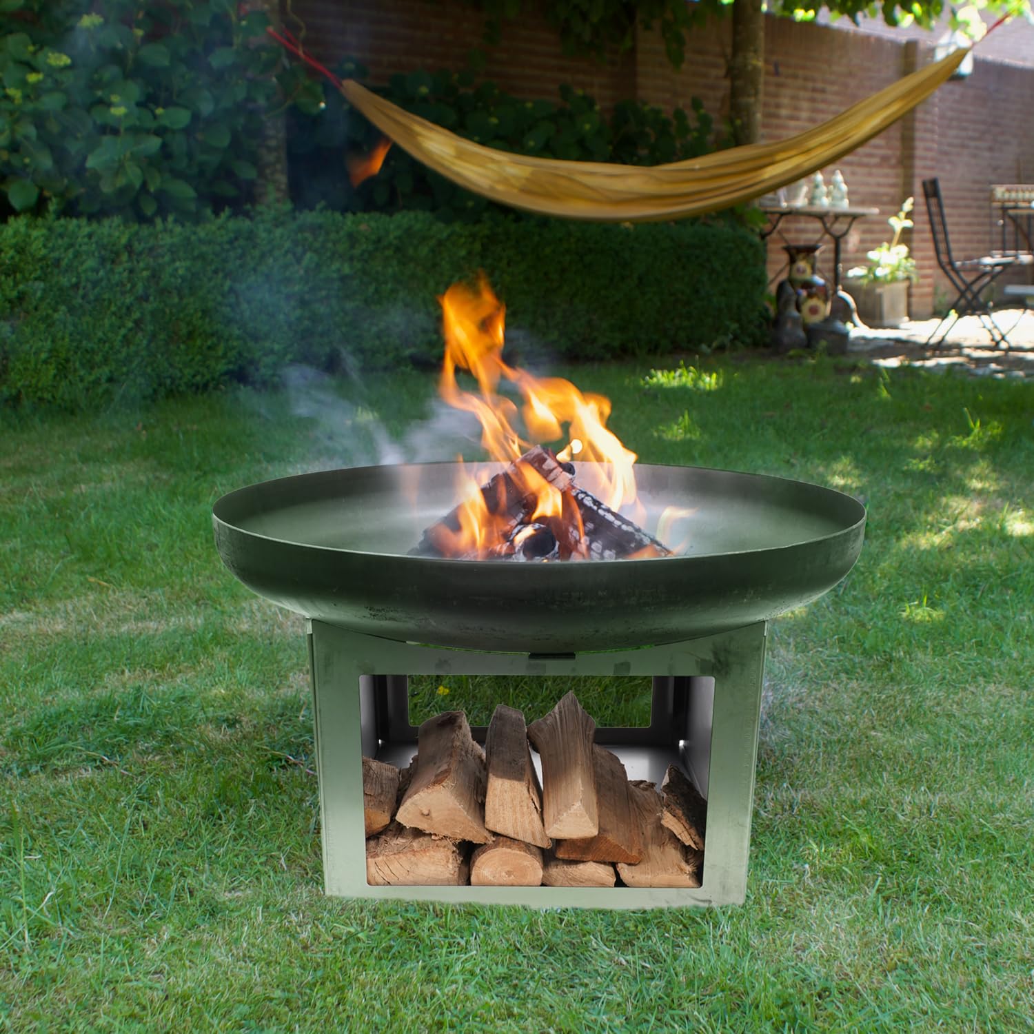 Heat Brasero Fresvik Ø80cm - Acier Noir - Rangement Bois Intégré - Barbecue Jardin Extérieur