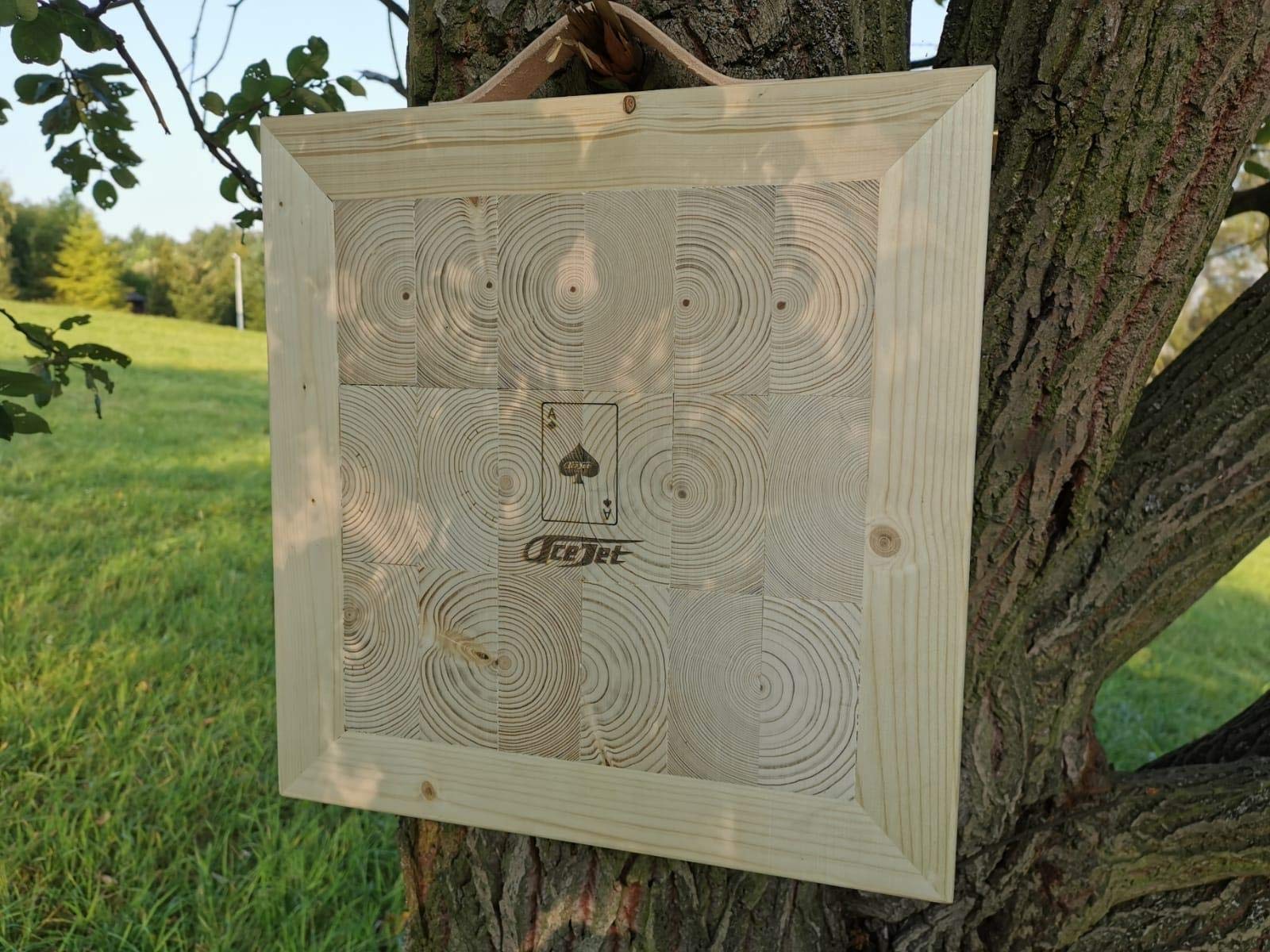 ACEJET Wooden Target Board for Throwing Knives & Small Axes & Tomahawk - Endgrain Pro - 21 inch - Square Hanging