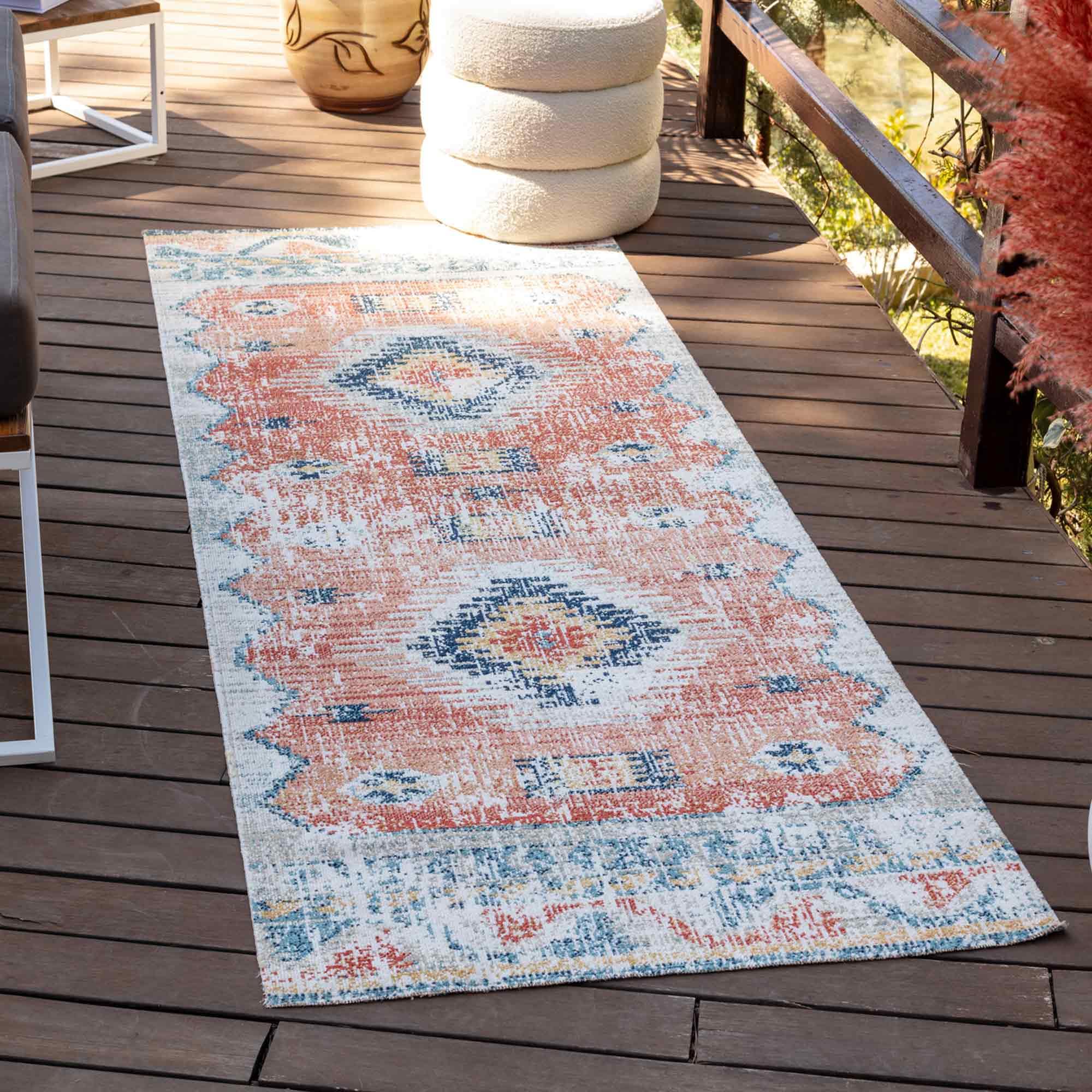Tapis de couloir géométrique scandinave pour protéger les sols usés