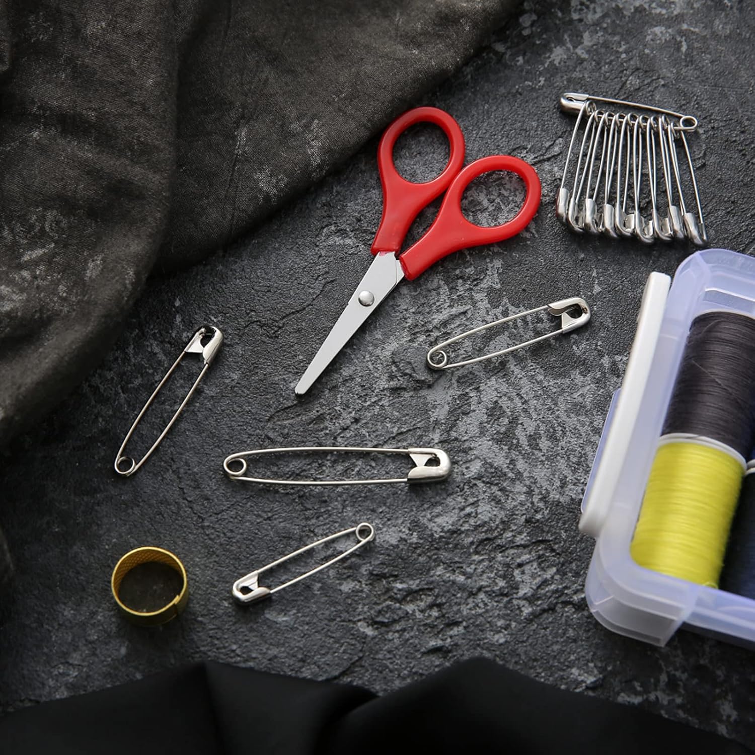 iRIIRIO 100pcs Large Safety Pins 75mm/3.3inch, Heavy Duty Safety Pins Bulk Steel Safety Pins Silver Sewing Pins Perfect for Sewing Quilting Cloth Curtain Bedsheet Sofa Laudary Dry Cleaner. : Everything Else