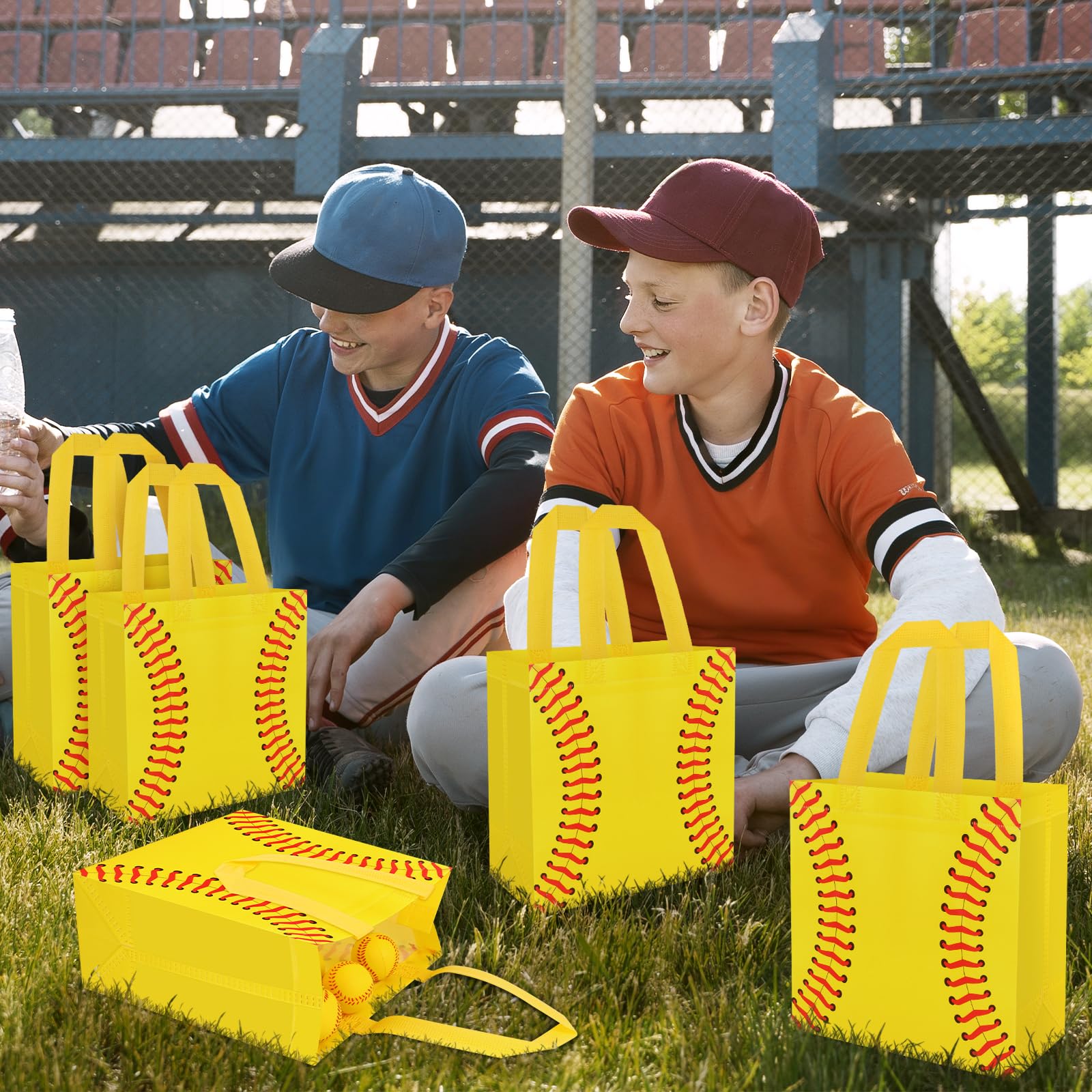Hxezoc 12 Pieces Softball Gift Bags with Handle, Reusable Non Woven Treat Goodie Bag Sport Favor Bags For Softball Theme Birthday Party Decoration Supplies