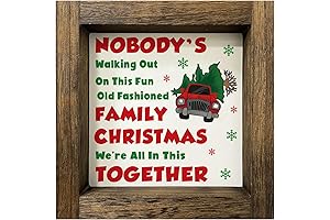 National Lampoon's Christmas Vacation Decor: Cheerful Holiday Display