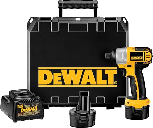 DC855KA 9.6-Volt 1/4-Inch Cordless Impact Driver Kit