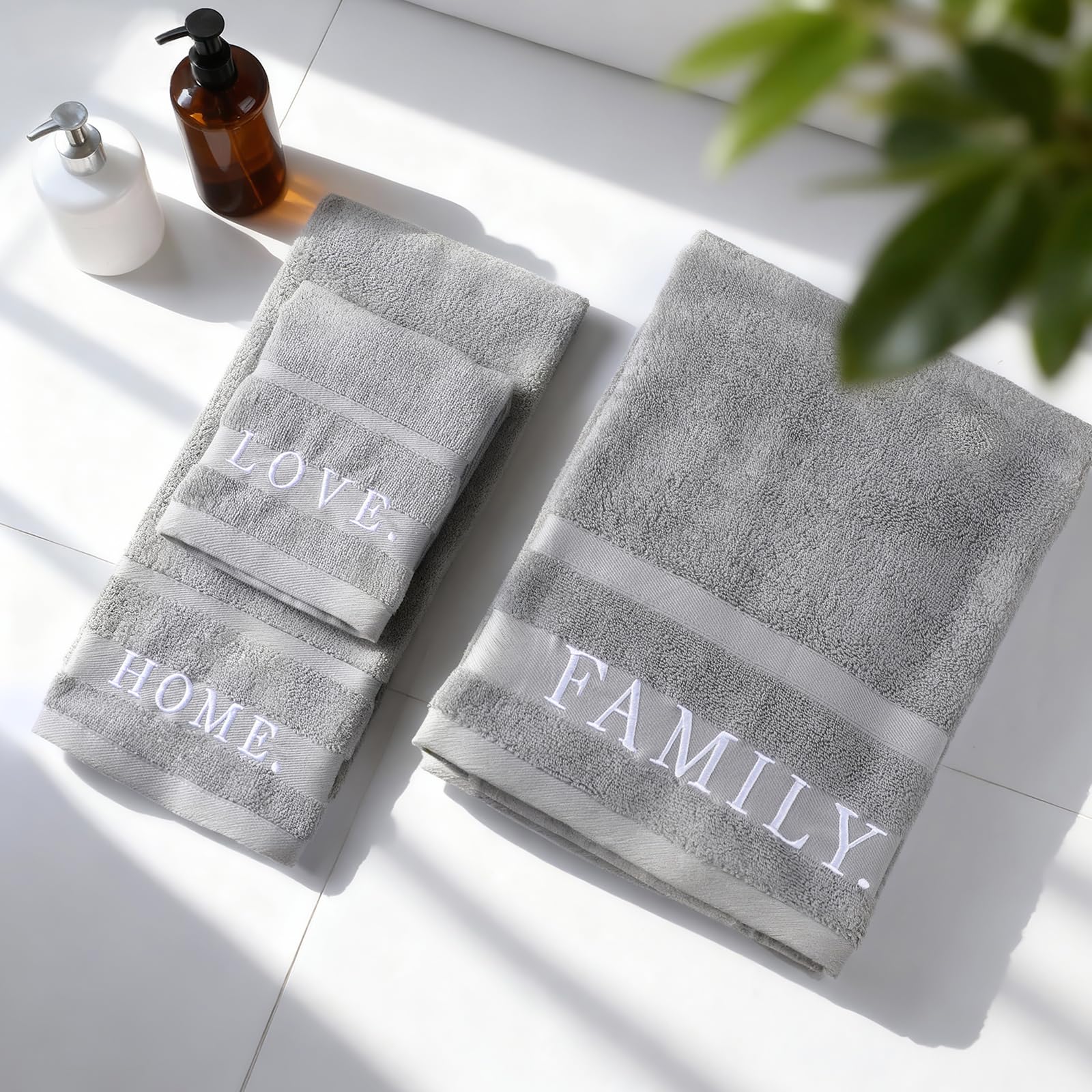 Hahafelt Set di 3 asciugamani da bagno, 1 asciugamano da bagno e 1 panno per le mani e il lavaggio, 100% cotone, ricamati di grandi dimensioni, 500 g/m², altamente assorbenti, per casa, bagno