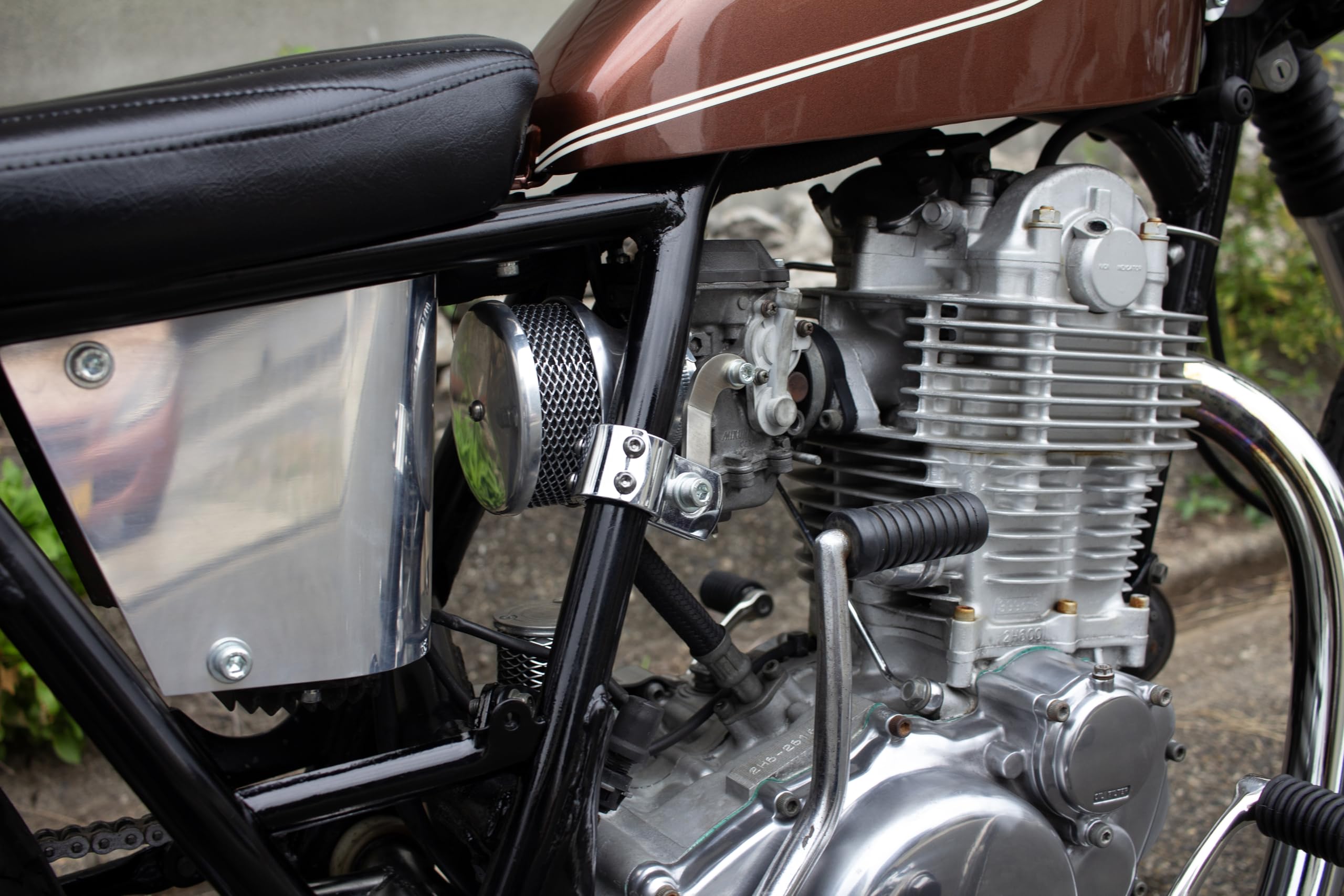 SR400 エンジン腰下 クラッチハウジング □B4637 クランクケース！1JR