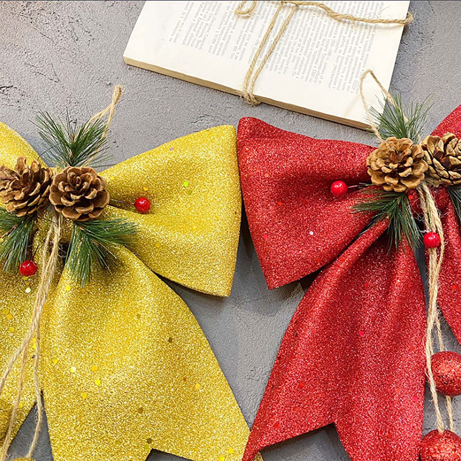 Fiocco Di Natale Glitterato Grande Con Pigne Per Albero - Decorazione Natalizia Elegante 25x30 Cm - Argento