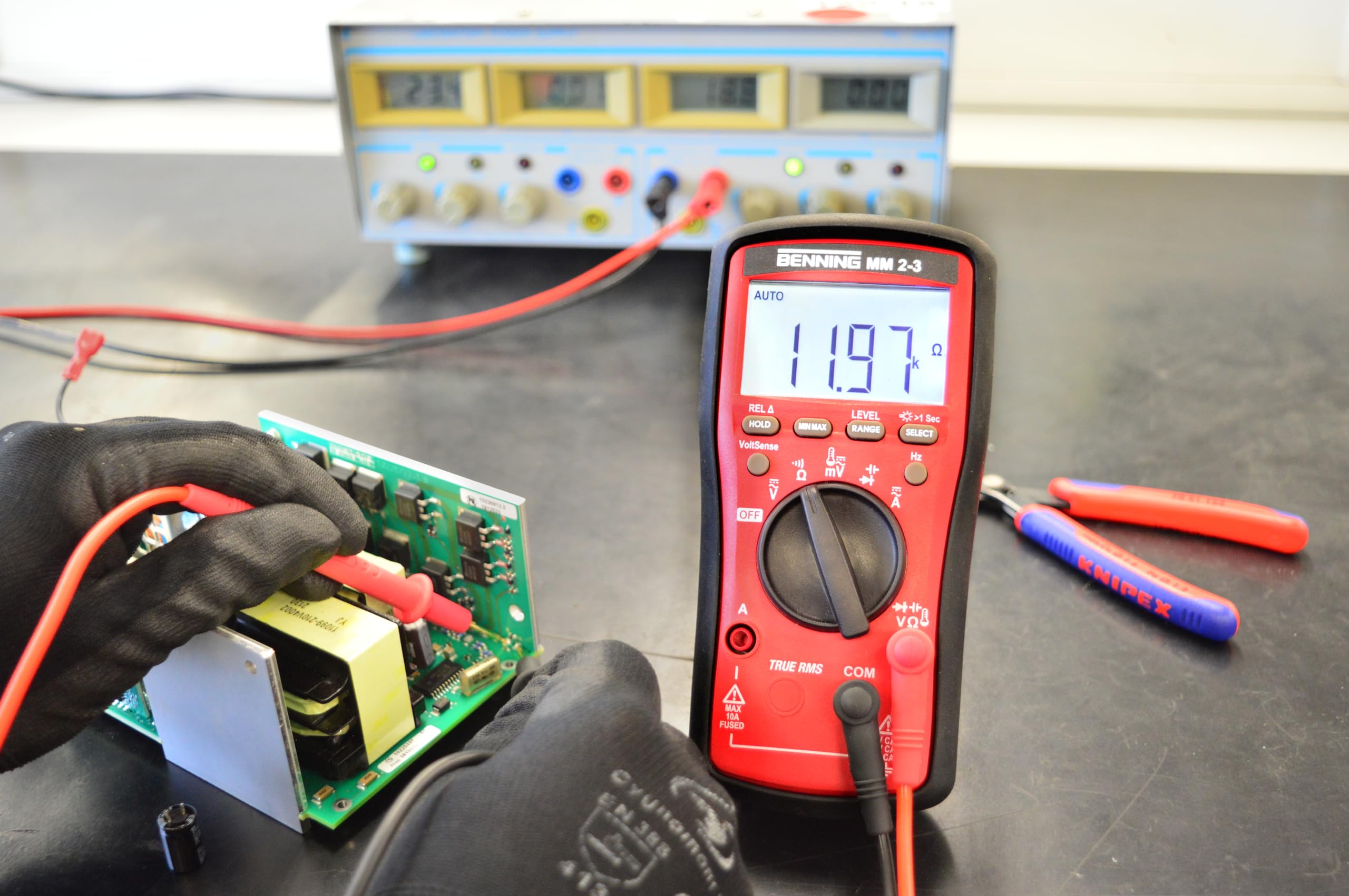 Benning MM 2-3 TRUE-RMS Digital-Multimeter (044693)