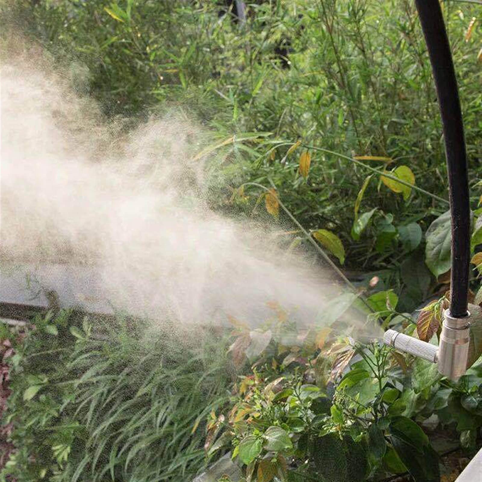 50 Messing-Sprühdüsen als Ersatzköpfe für Outdoor-Kühlsysteme, Hochdruck-Zerstäuber mit PP-Filter für Terrasse, Rasen, Landschaftsbau, Staubbekämpfung, 10/24 UNC
