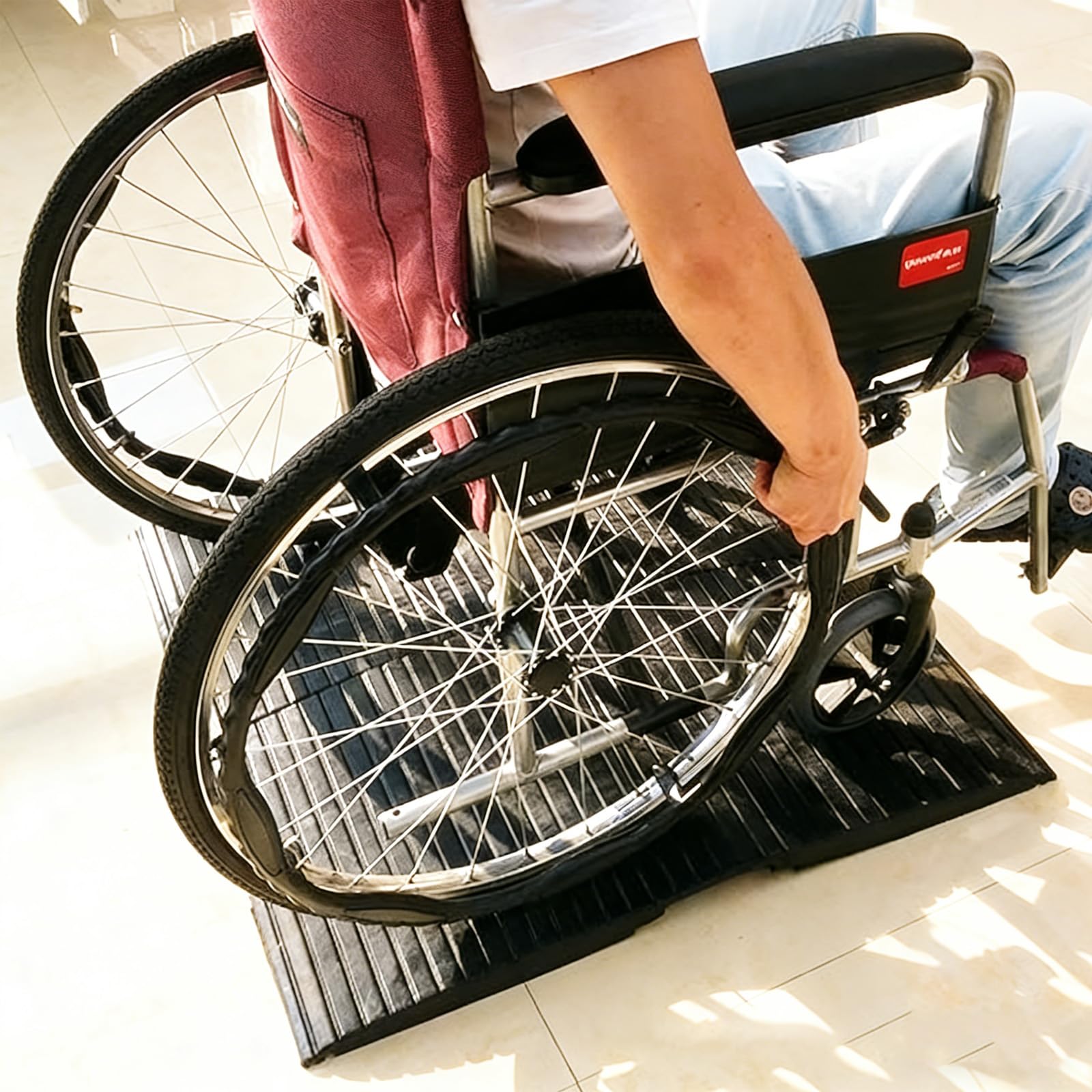 Rampa per battitacco con scanalatura di protezione dei cavi, superficie antiscivolo, alta capacità di carico per sedie a rotelle, scooter, scooter mobili, soglia per casa, ufficio, negozio