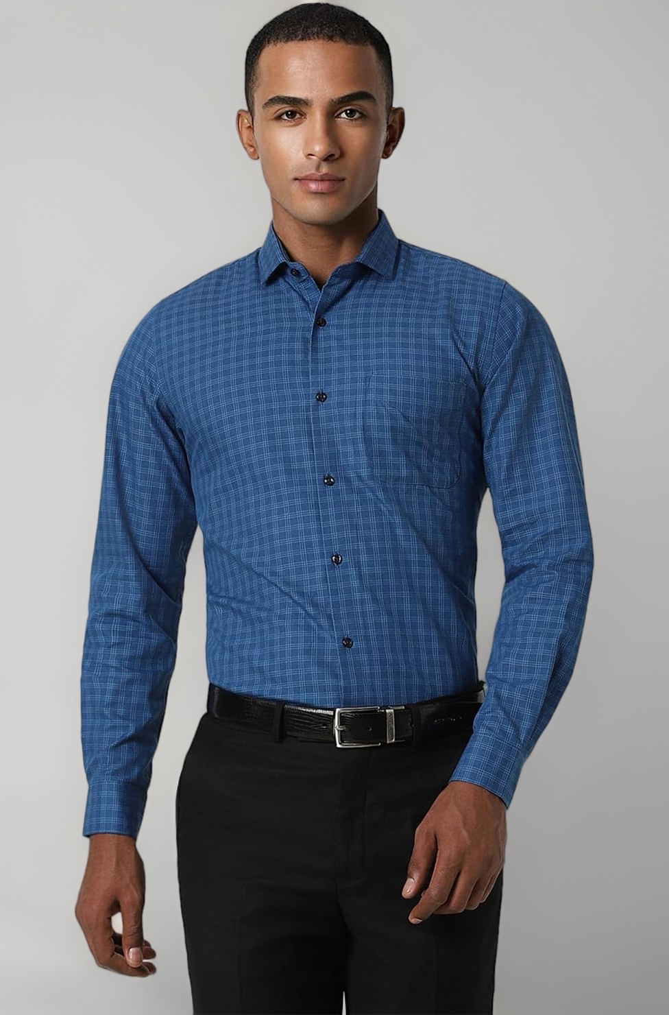 Peter England Men Polycotton Solid Slim Fit Shirt