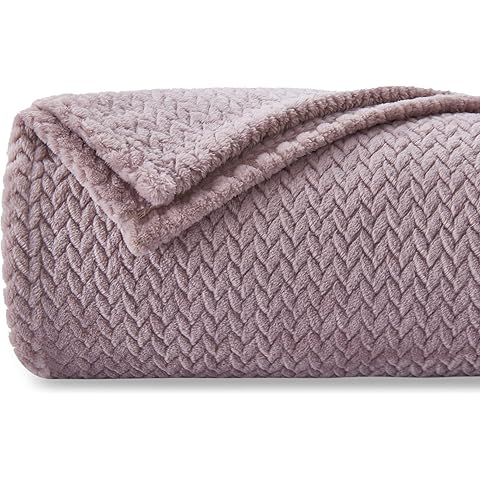 NEWCOSPLAY Super Soft Throw Blanket Light Purple Premium Silky Flannel Fleece Leaves Pattern Lightweight Bed Blanket All Season Use (Light Purple, Throw(50