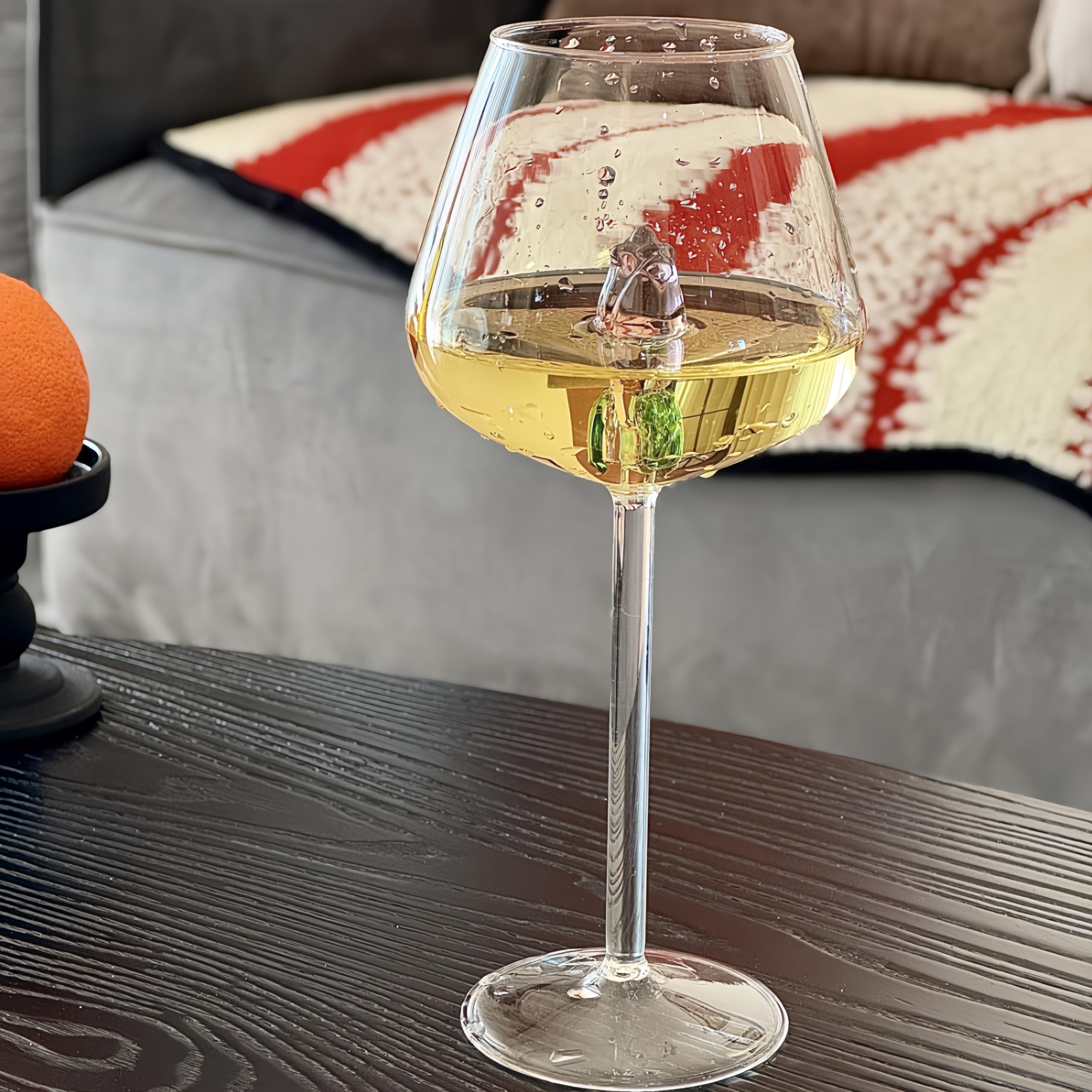 Lot de 2 verres à vin rose 3D – Verres à pied transparents de qualité supérieure pour vin rouge et champagne, verres à pied uniques avec motif floral 3D, cadeau de mariage pour homme et femme (2, 650