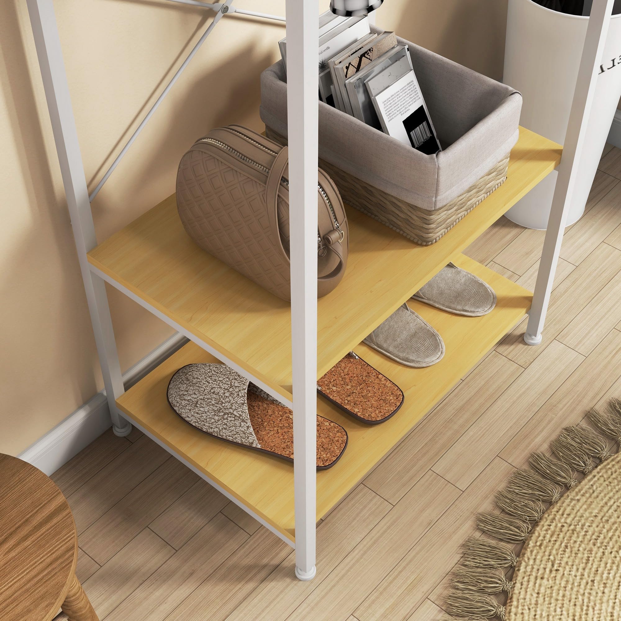 HOMCOM Mobile Appendiabiti 2 in 1 con Ripiano a 2 Livelli per Cappotti e Scarpe, Appendiabiti da Terra Moderno in Acciaio e Truciolato, 60x40x167.5 cm, Bianco e color Legno