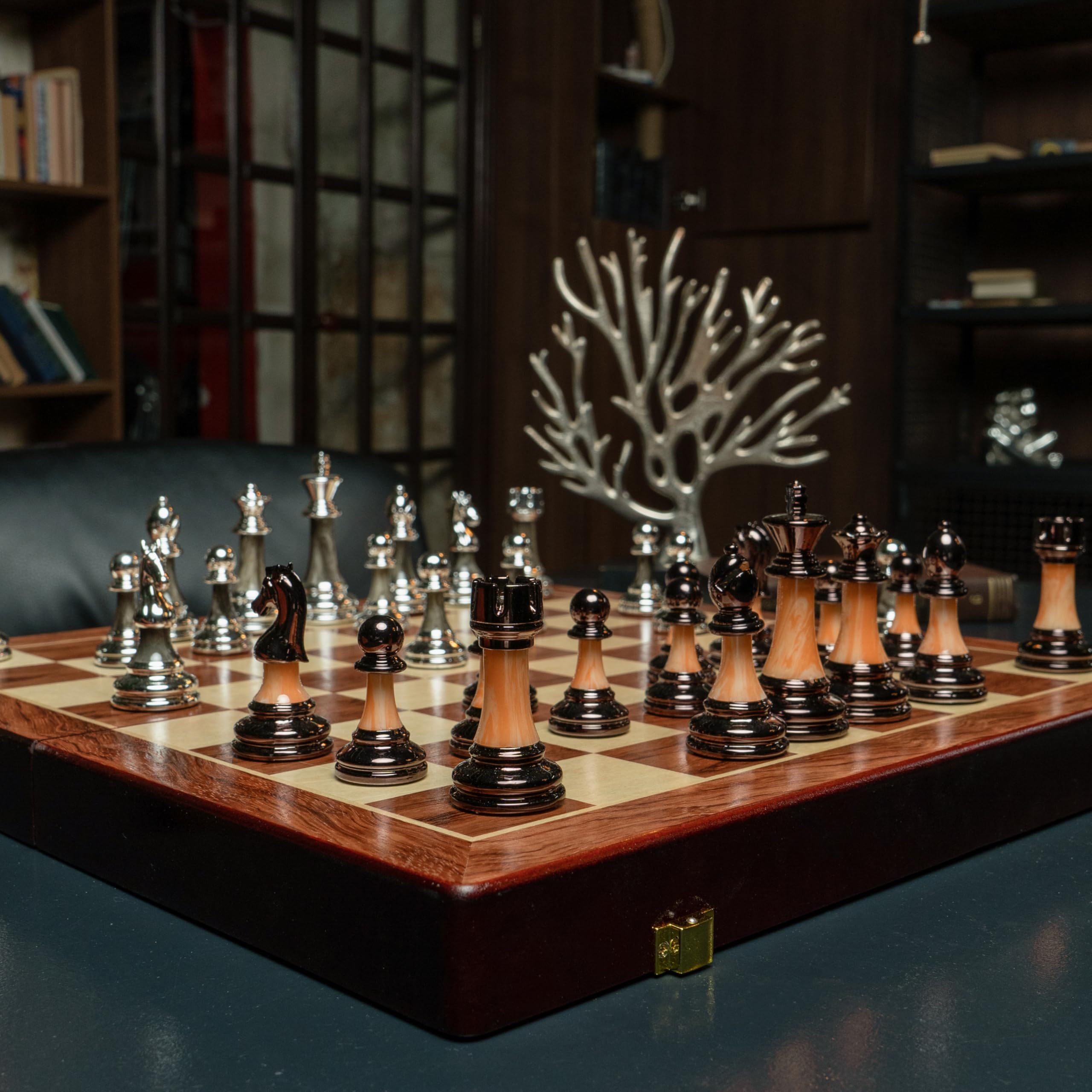 Premio Scacchiera in Legno - Scacchiera Pieghevole con Pezzi di Scacchi Appesantiti in Acrilico - Set di Scacchi in Legno Fatto a Mano - Giochi di Societa per Adulti