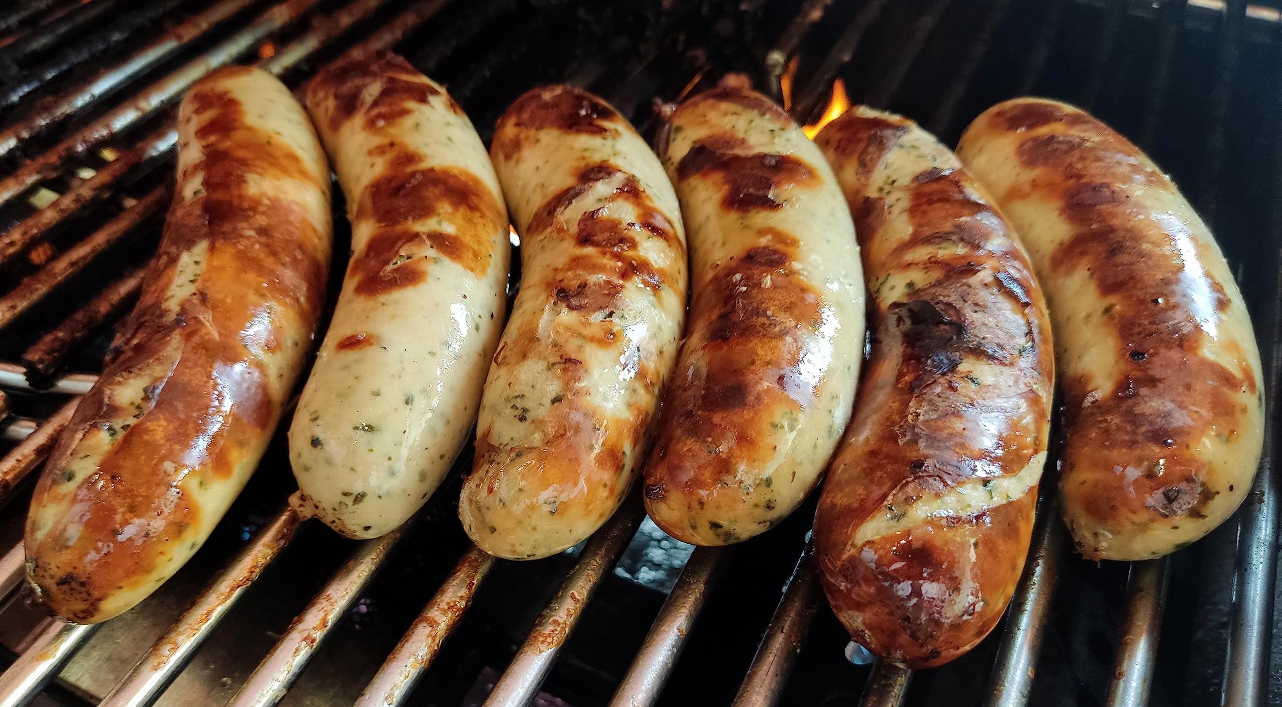 Meisters Grill-Lieblinge | 5 Sorten Bratwürste mit Chili, Mozzarella, Feta, Edamer, Bärlauch & Schinken gefüllt | Grillpaket Bratwurst mit BBQ Würstchen im Probierpaket
