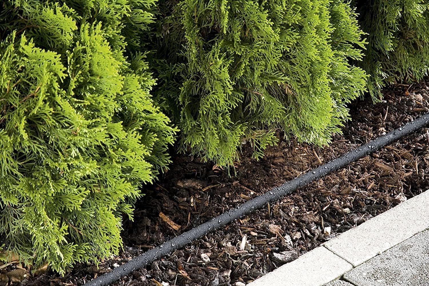 Gardena Soaker Hose: Water-saving sprinkler hose for watering plant rows and beds; water savings individually adjustable up to 70 percent, easy to use, hose length: 15 m (1969-20)