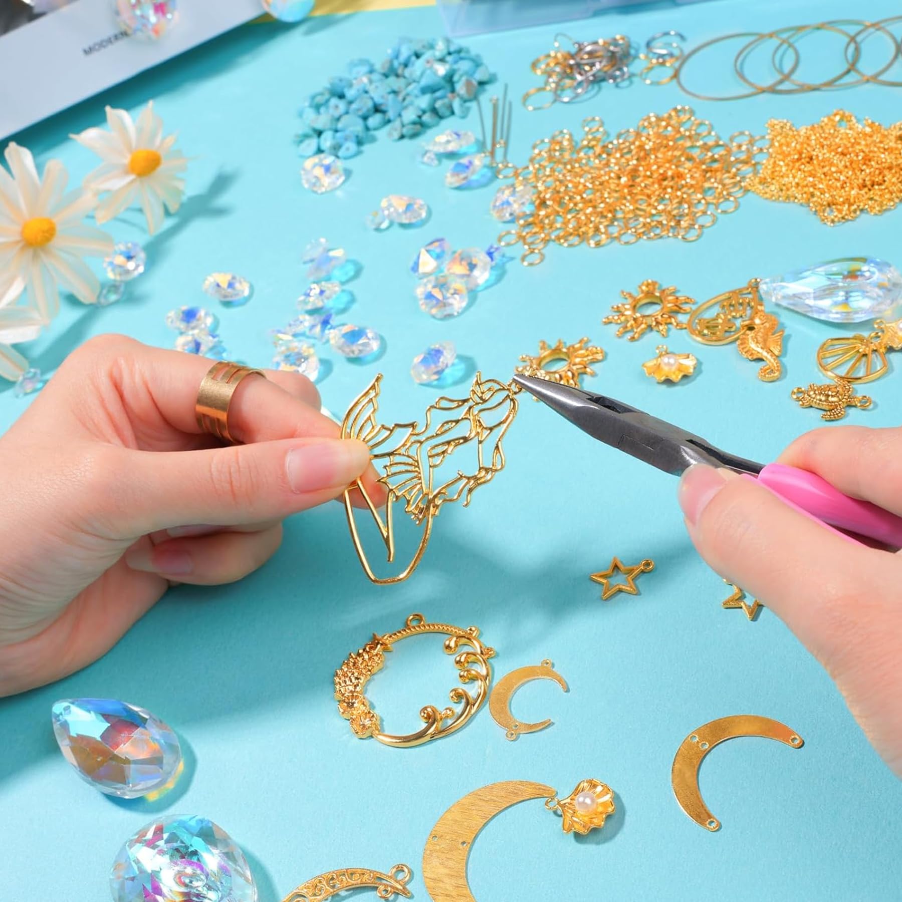 VEEKAY Atrapasoles Cristal Colgante,425 Piezas DIY Kits para Hacer atrapasoles,DIY Bola de Cristal Prisma con Cuentas/Cadenas/Anillos,Colgante de Cristal Arcoíris para Ventana Jardin Fiesta Decor
