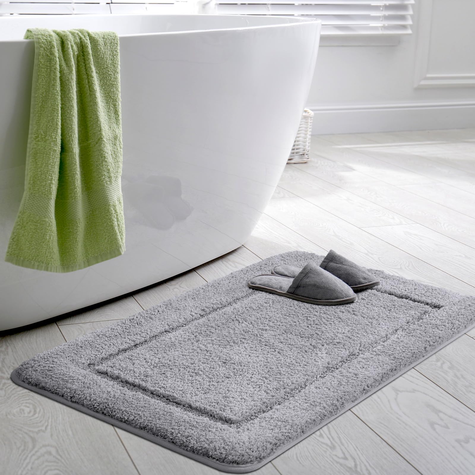 SOANNY Badematte 60x90 cm, Einzelstück, rutschfest & Waschbar, Weicher Mikrofaser Badezimmerteppich, Saugfähig & Schnelltrocknend, Grau